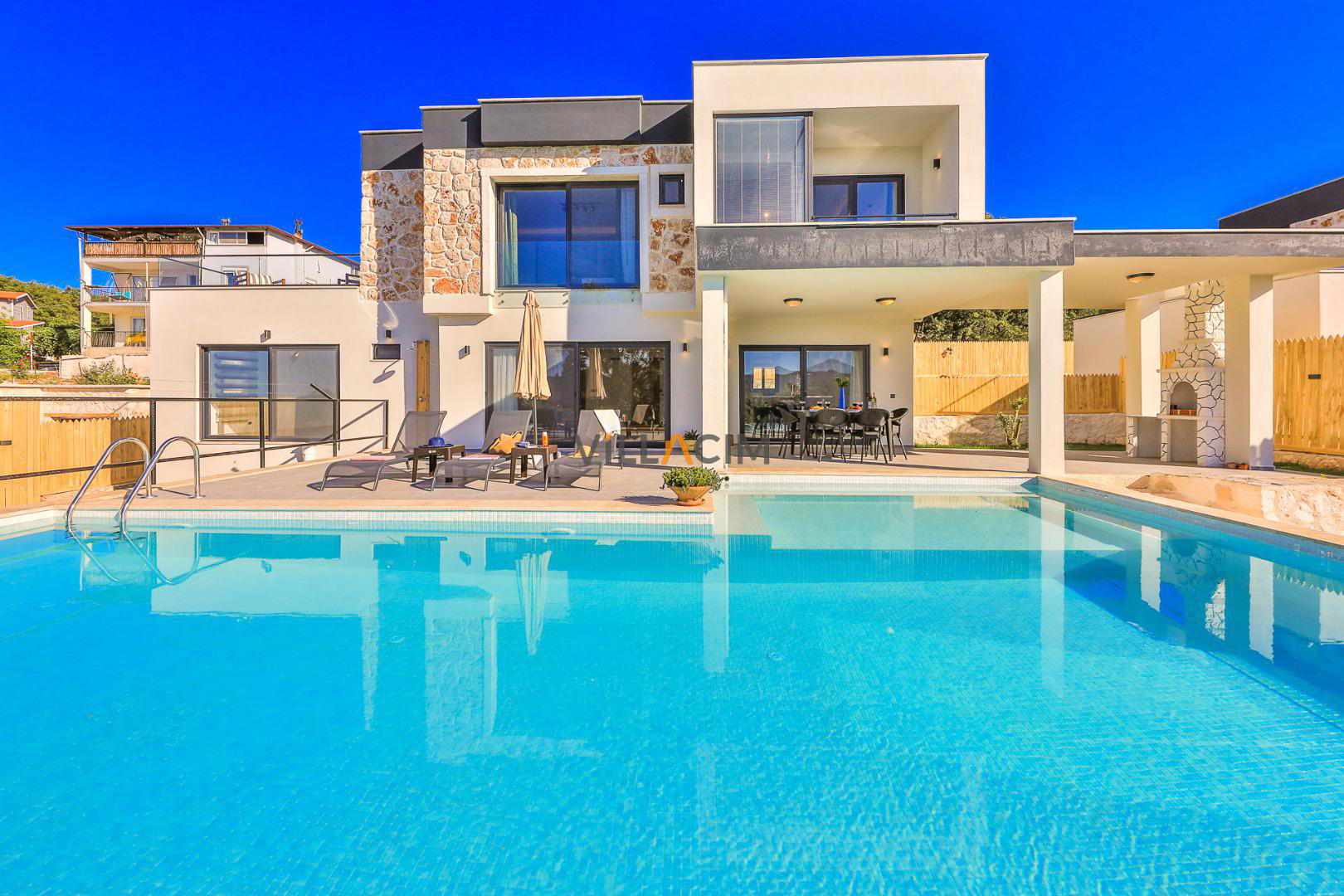Villa Loren
