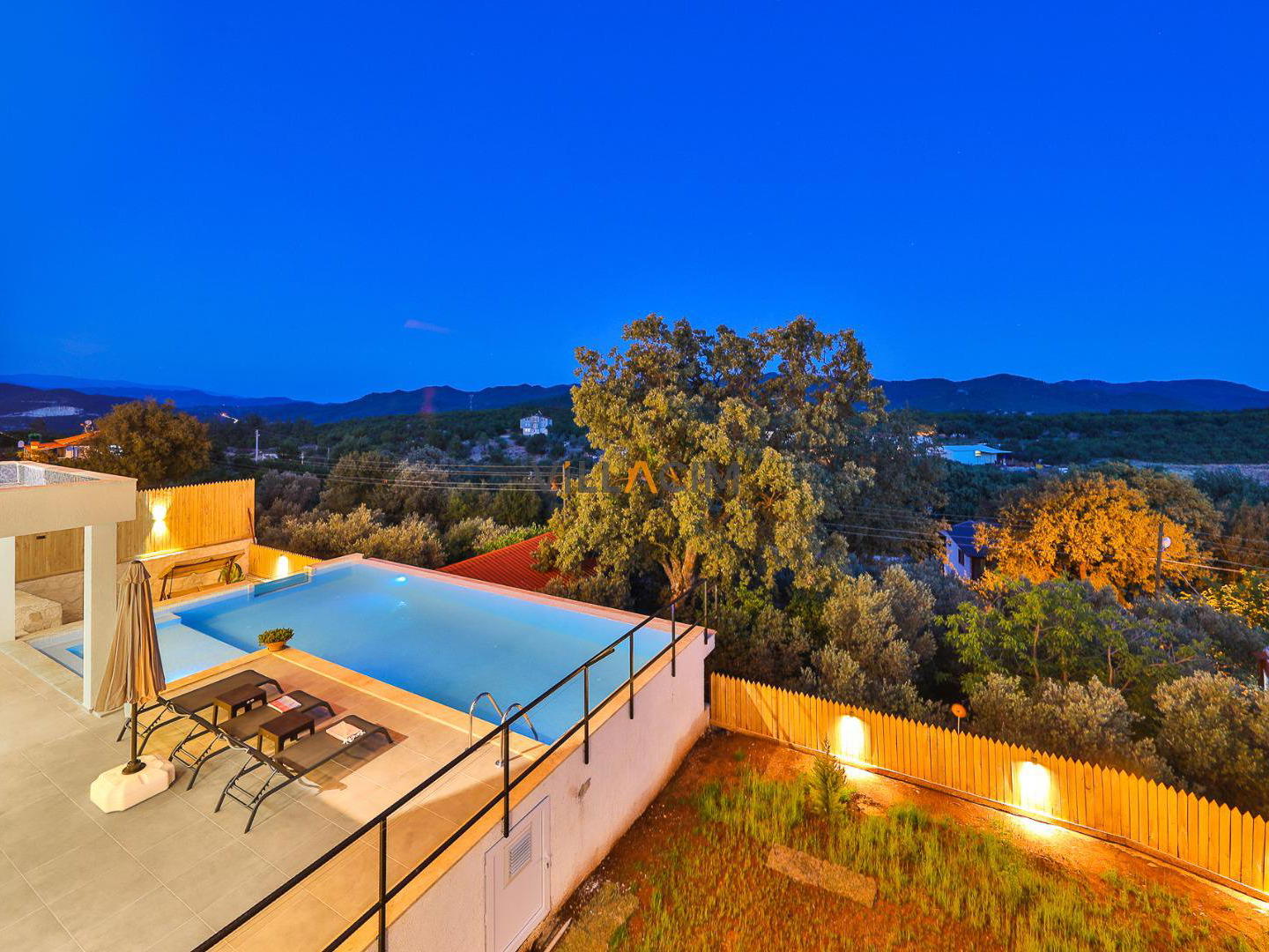Villa Loren