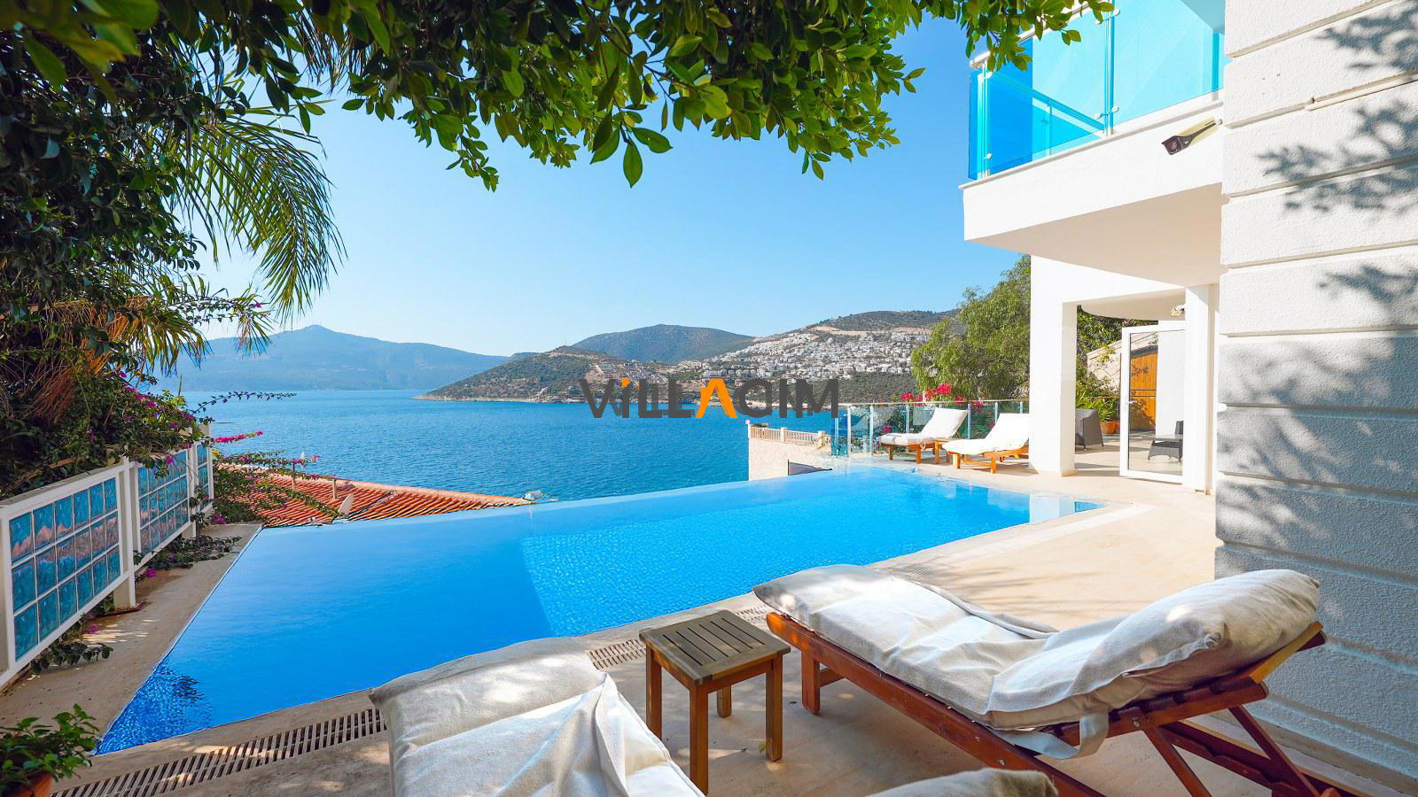 Villa Blue Marina