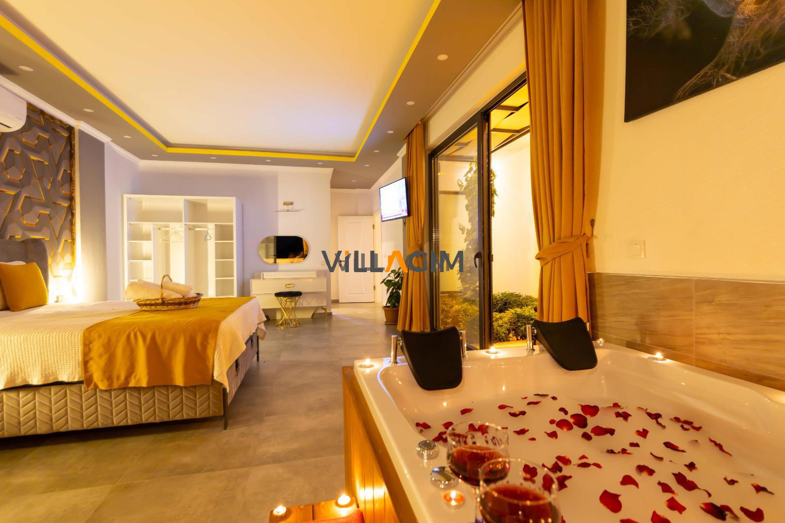 Villa Azure