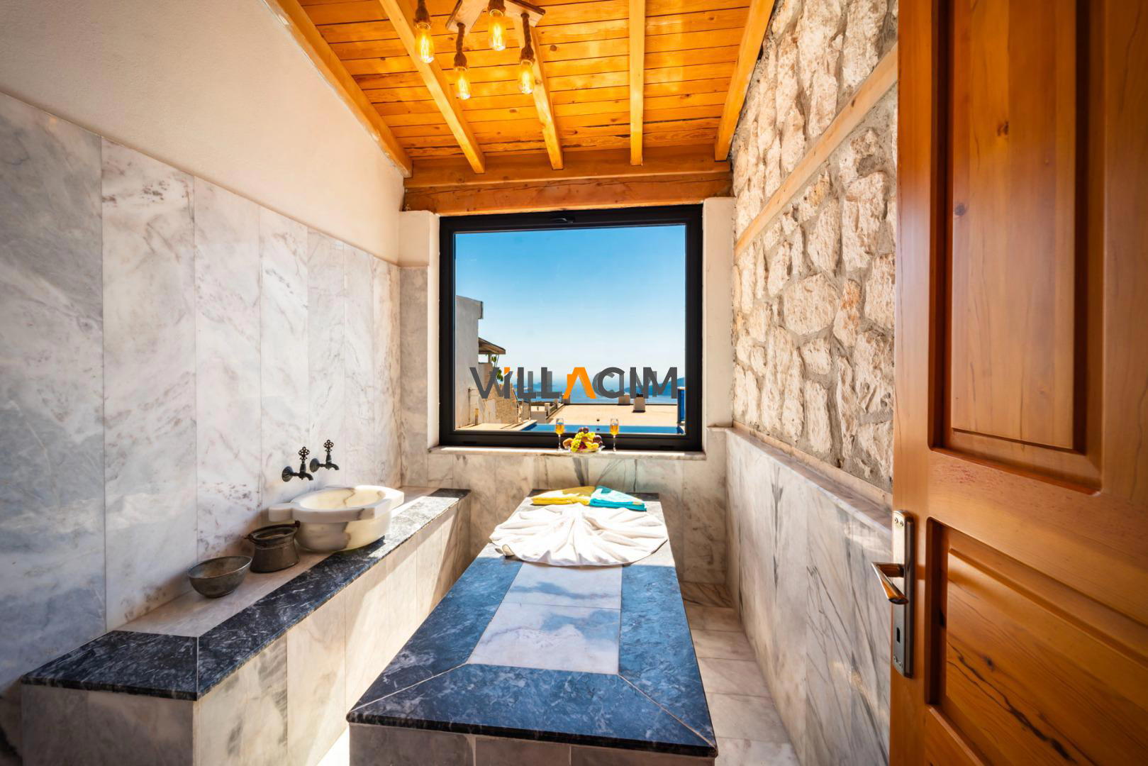 Villa Anahita