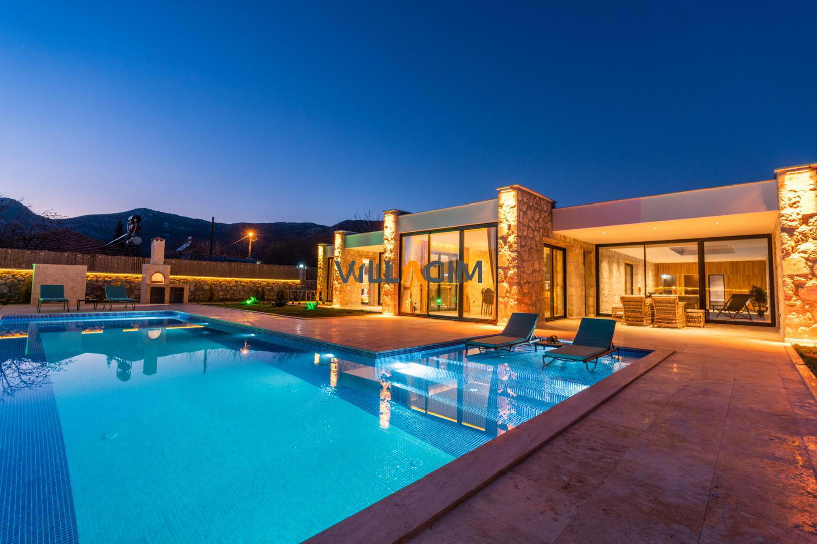 Villa Web