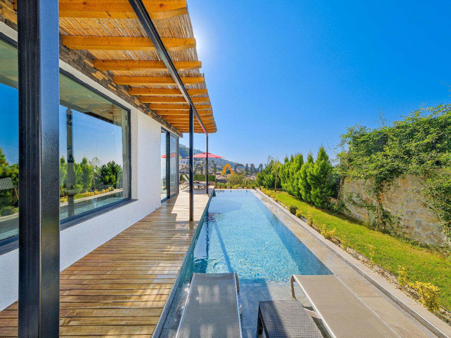 Villa Revival