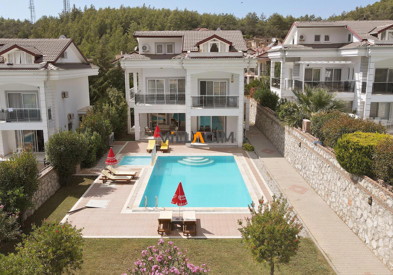 Villa Dera 1
