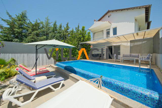 Villa Fiona Çalış