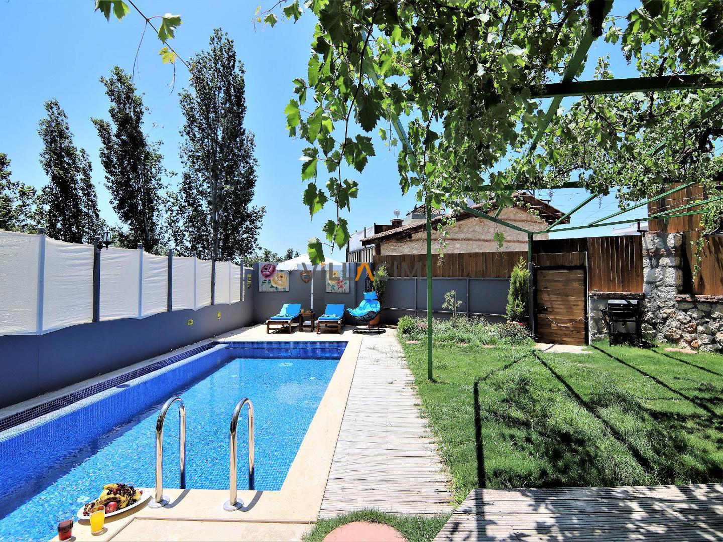 Villa Likos