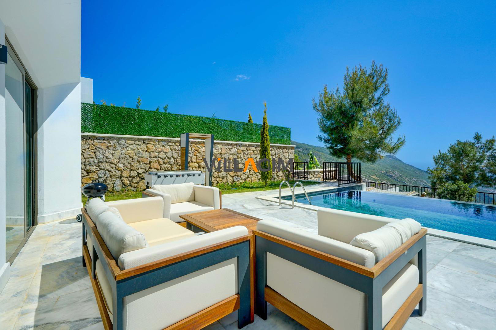 Villa Earth 7