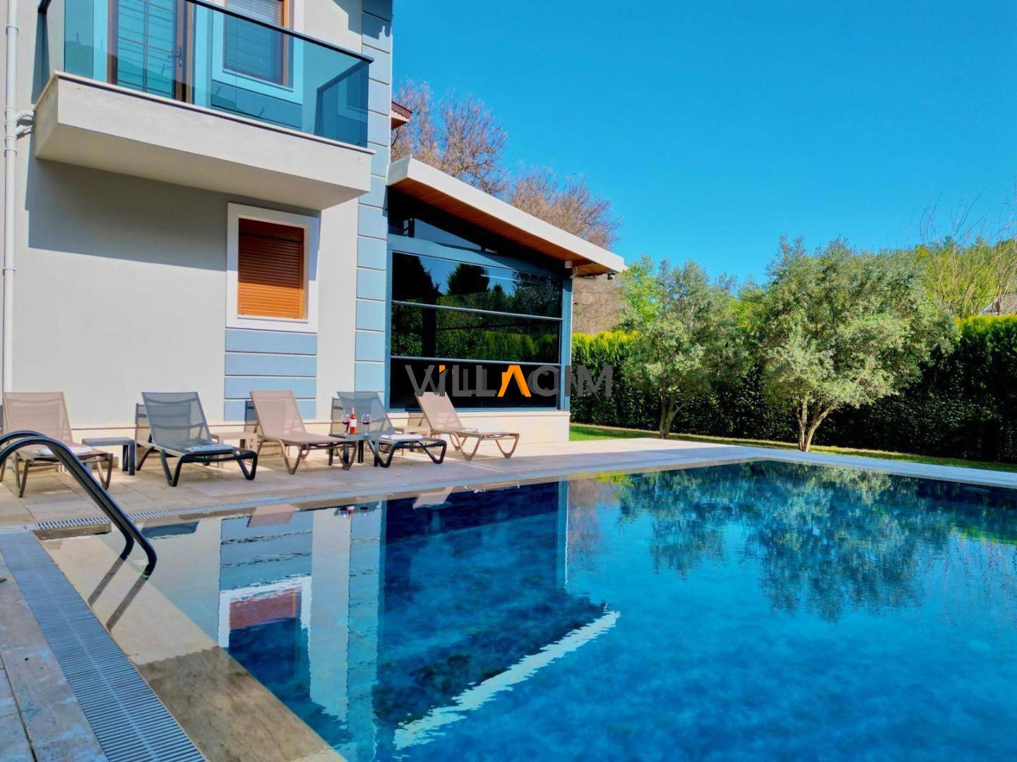 Villa Amour