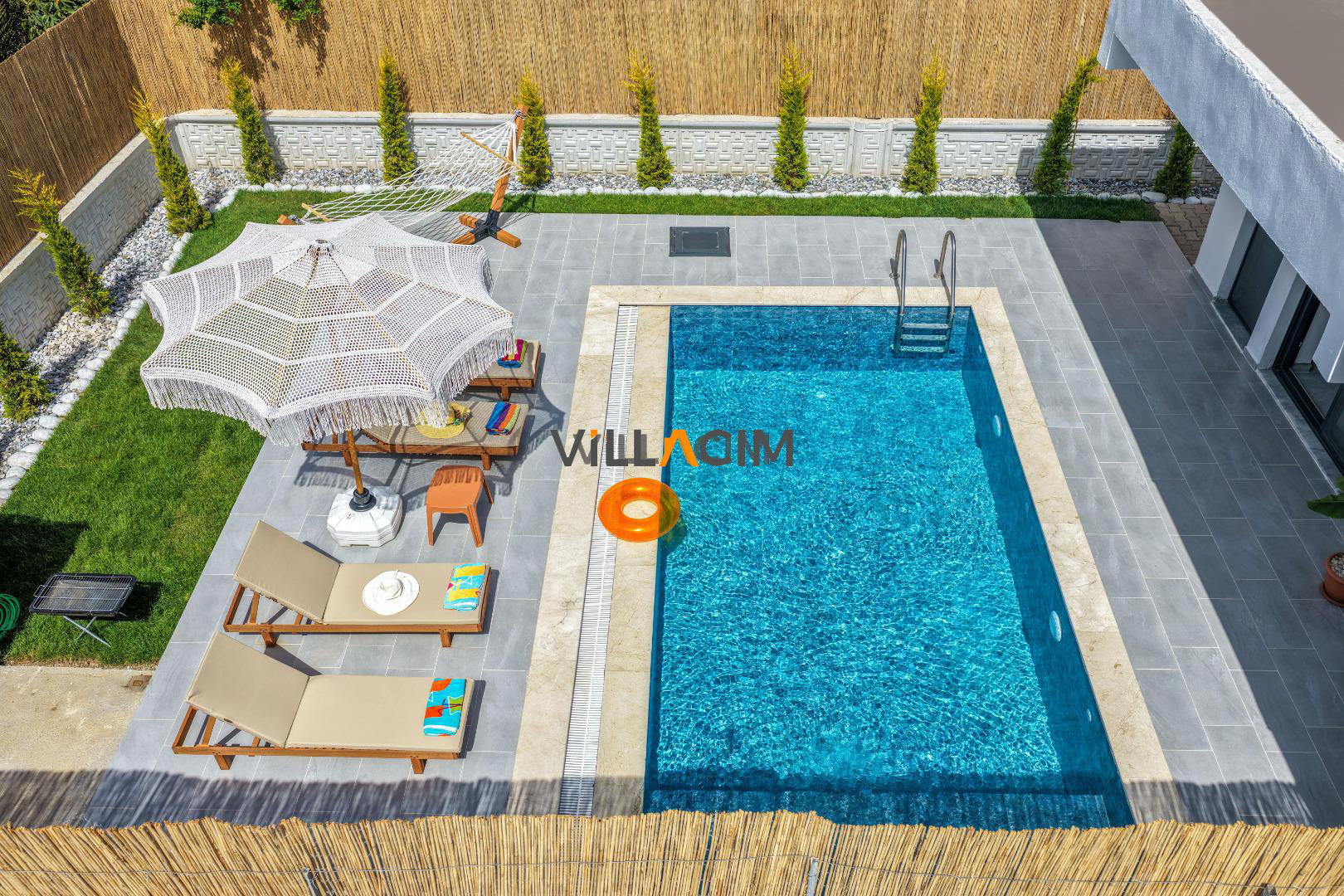Villa limonia