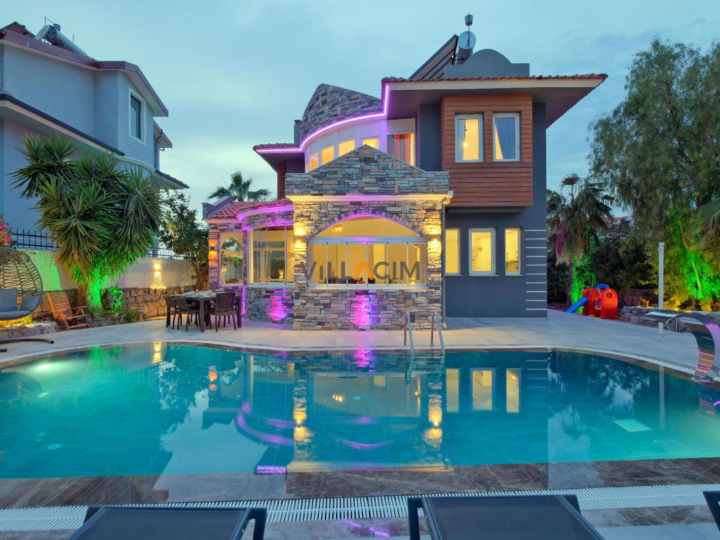 Villa Rainbows