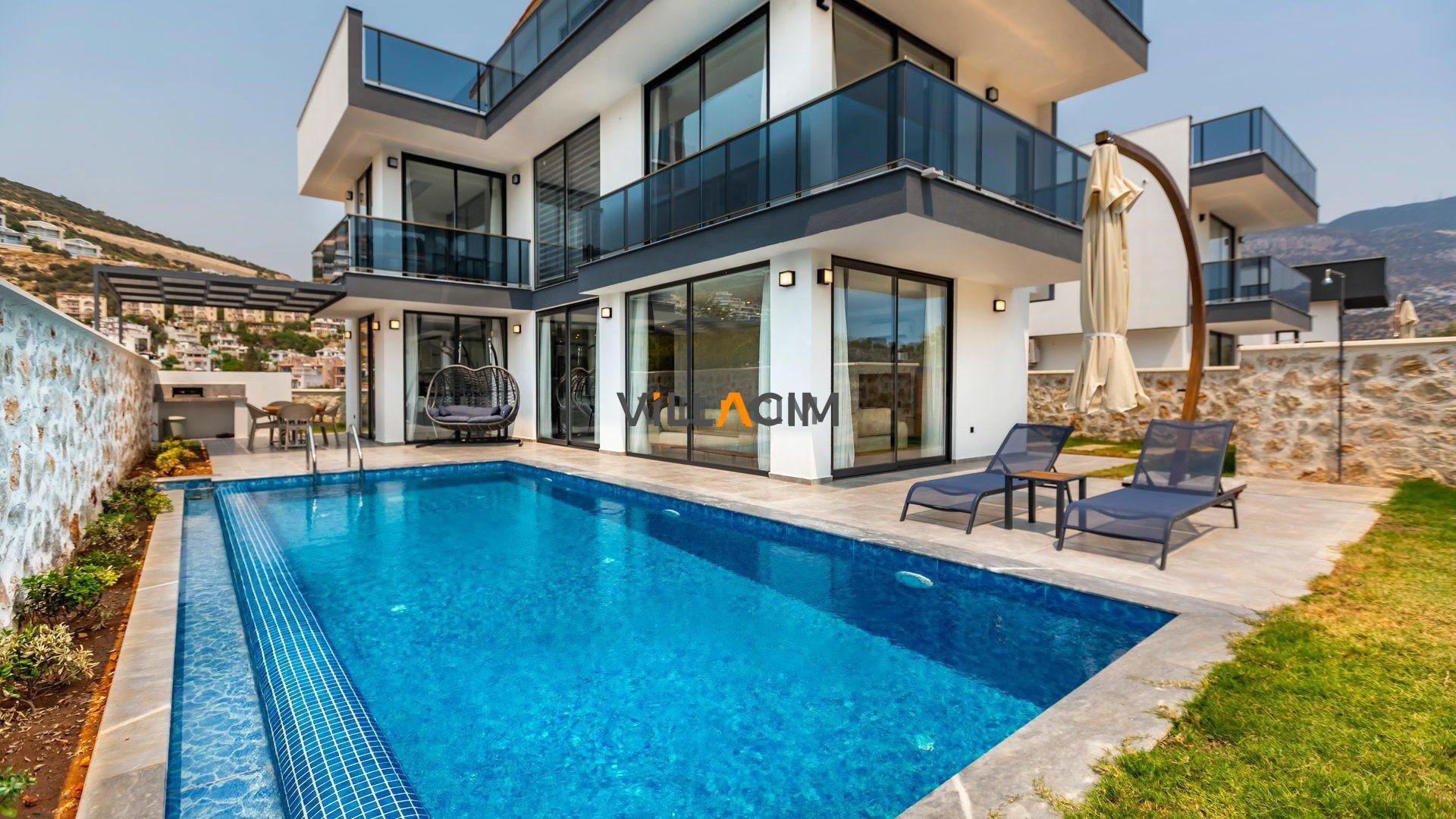 Villa Calix 2