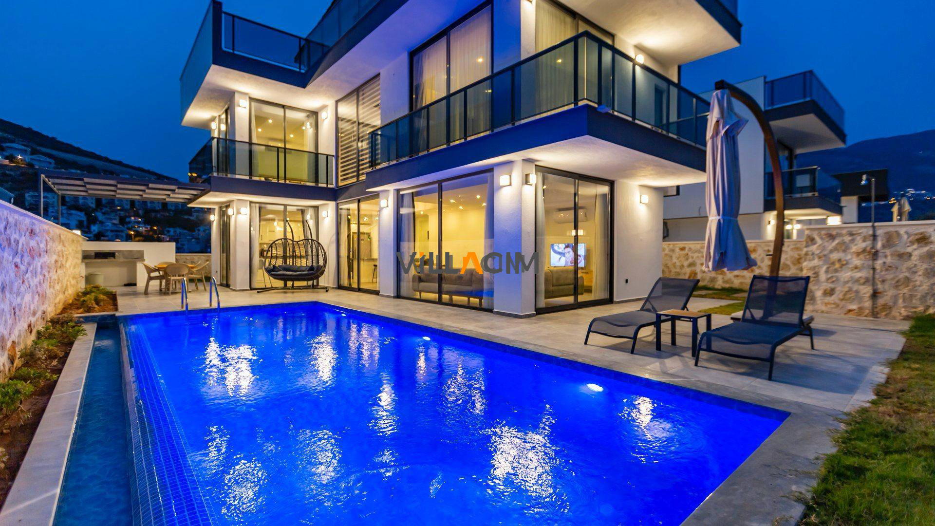 Villa Calix 2