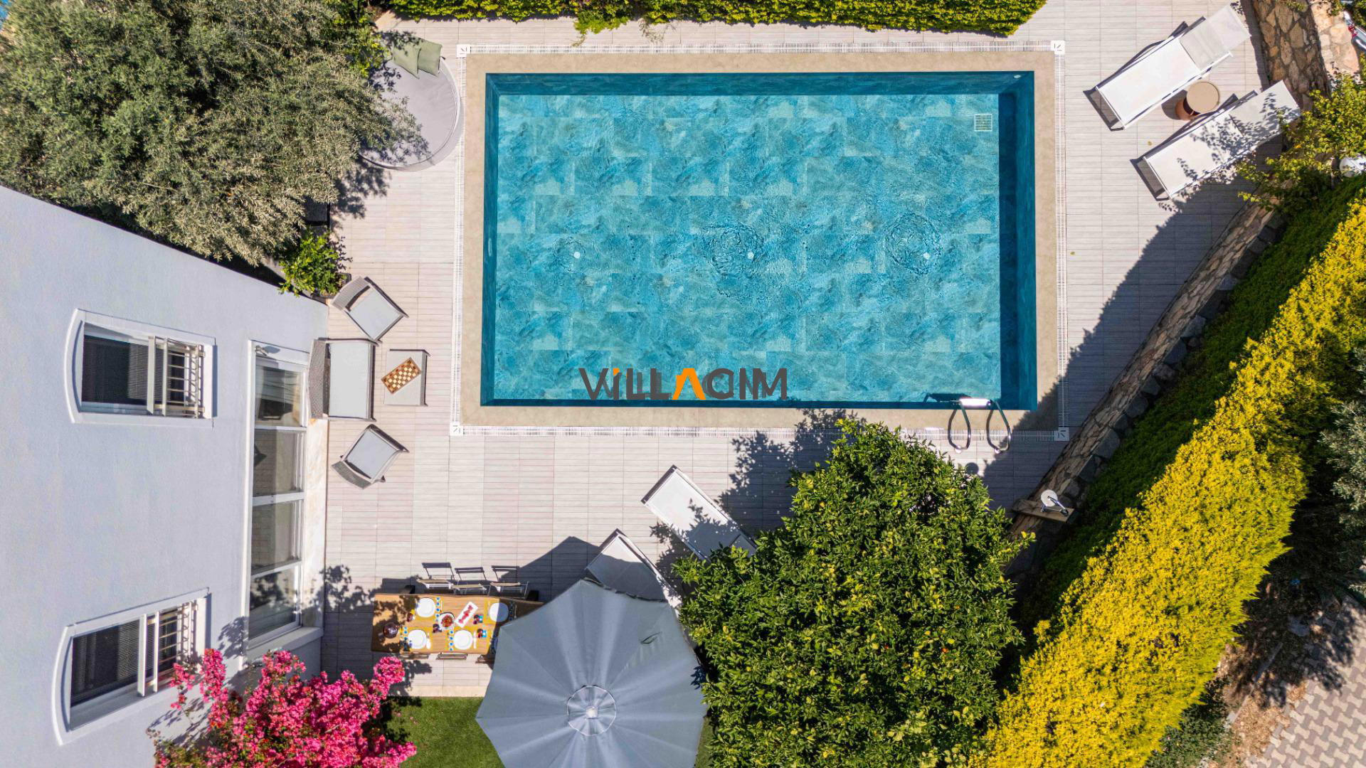 Villa Mydos