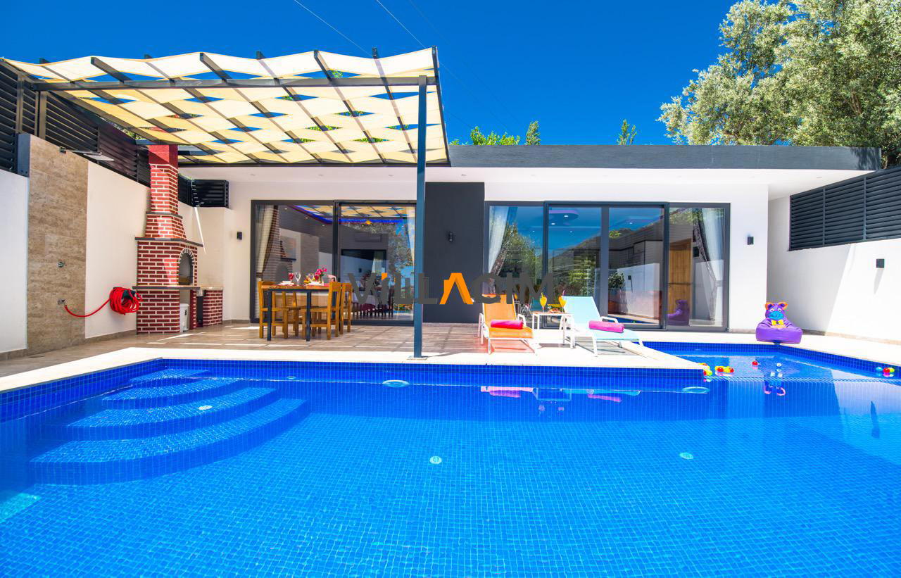 Villa Optik