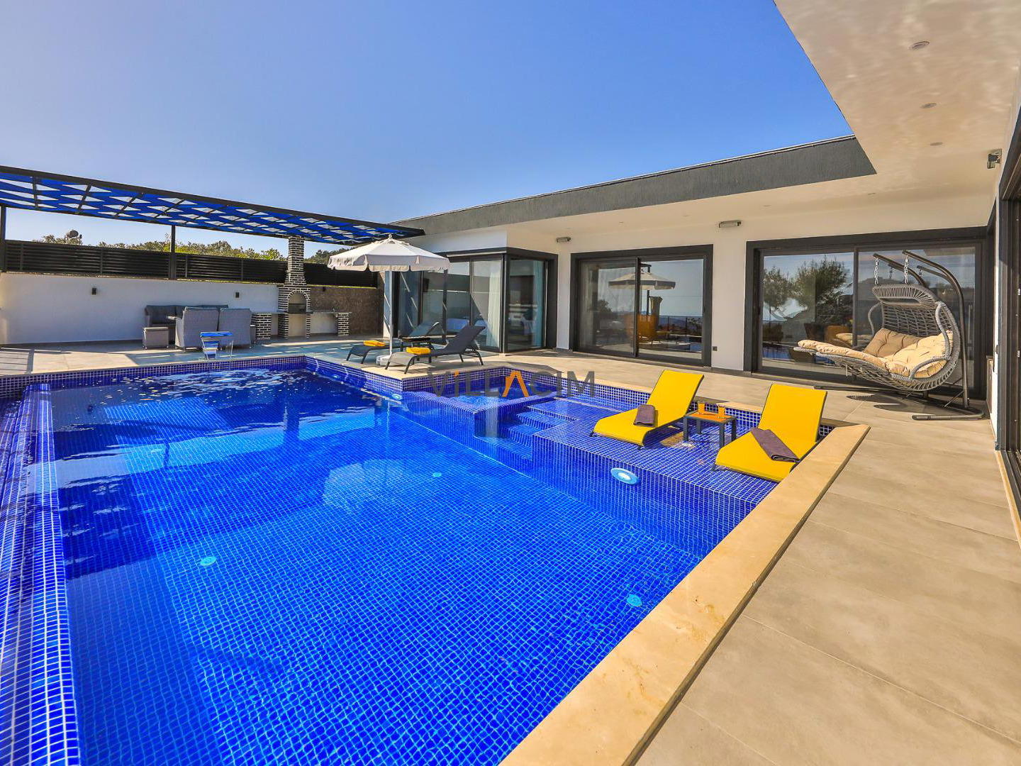 Villa Taye