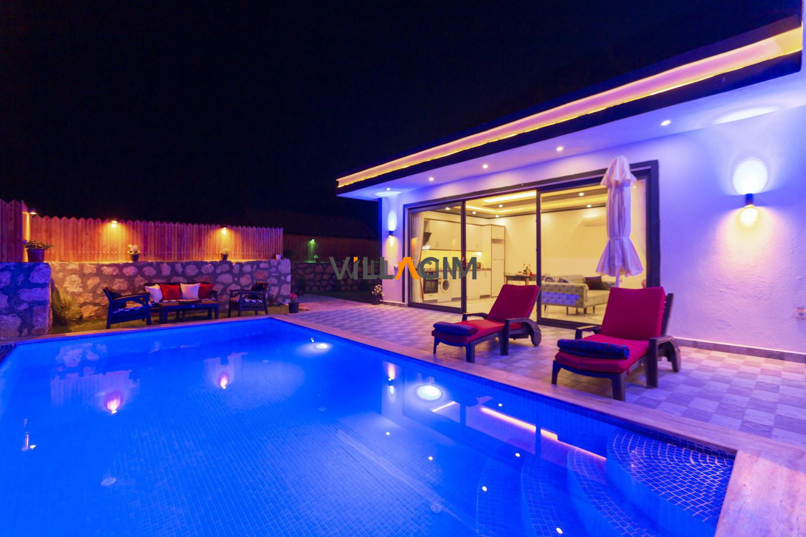 Villa Deep Duo