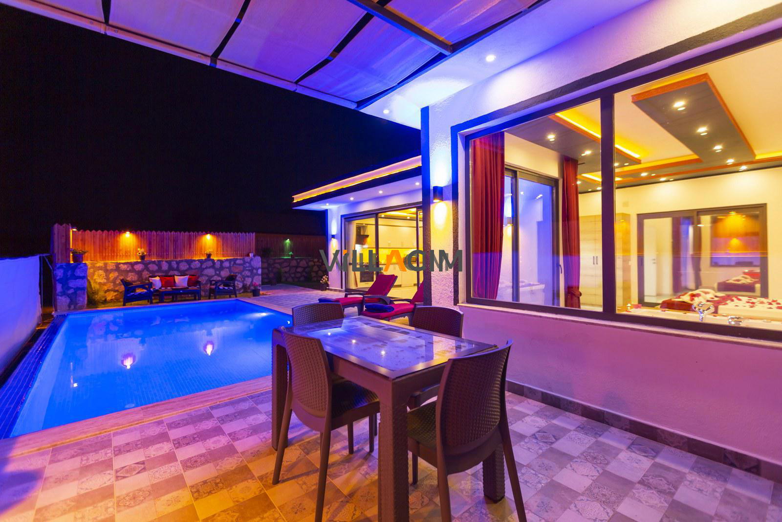 Villa Deep Duo