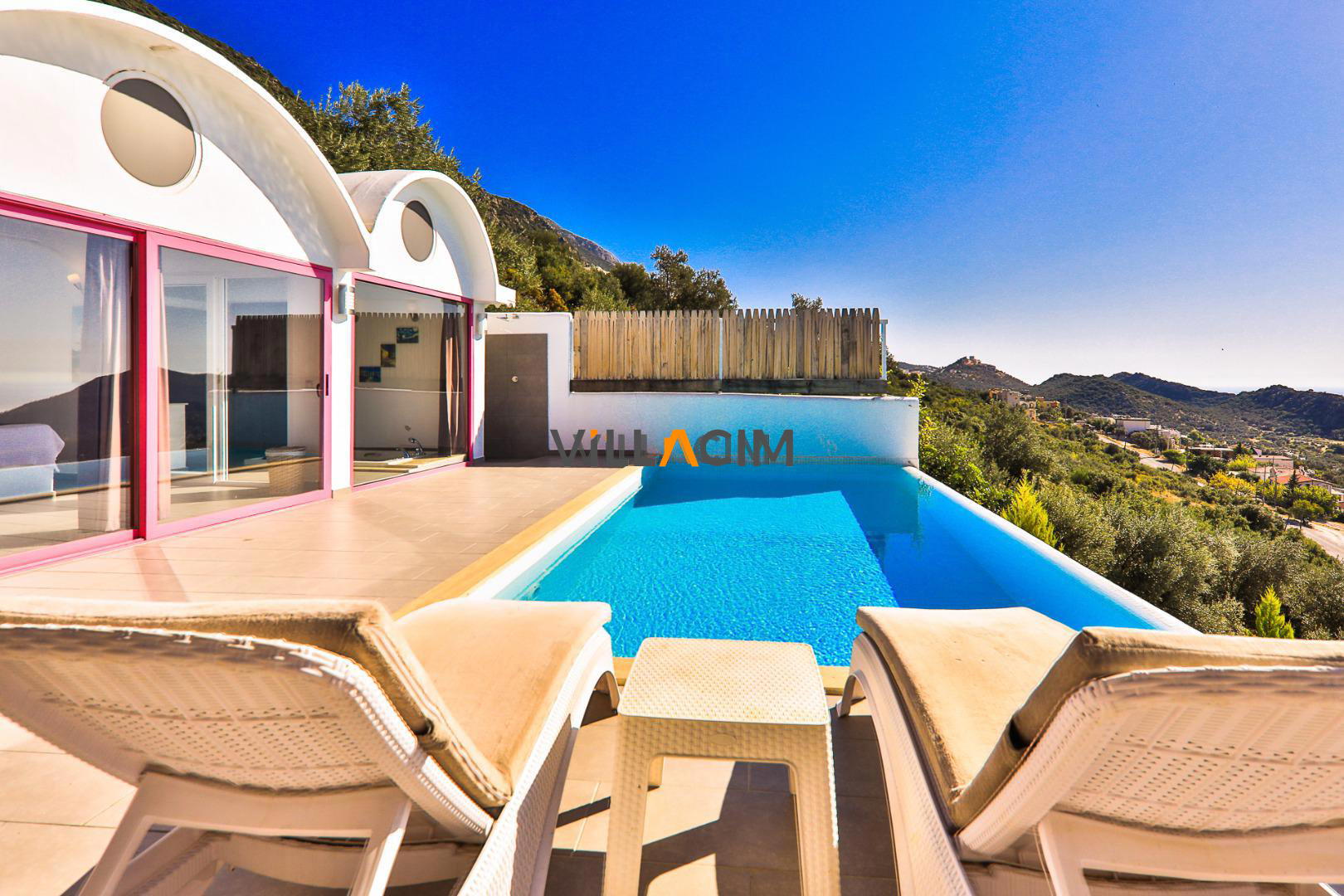 Villa Roxsy 2