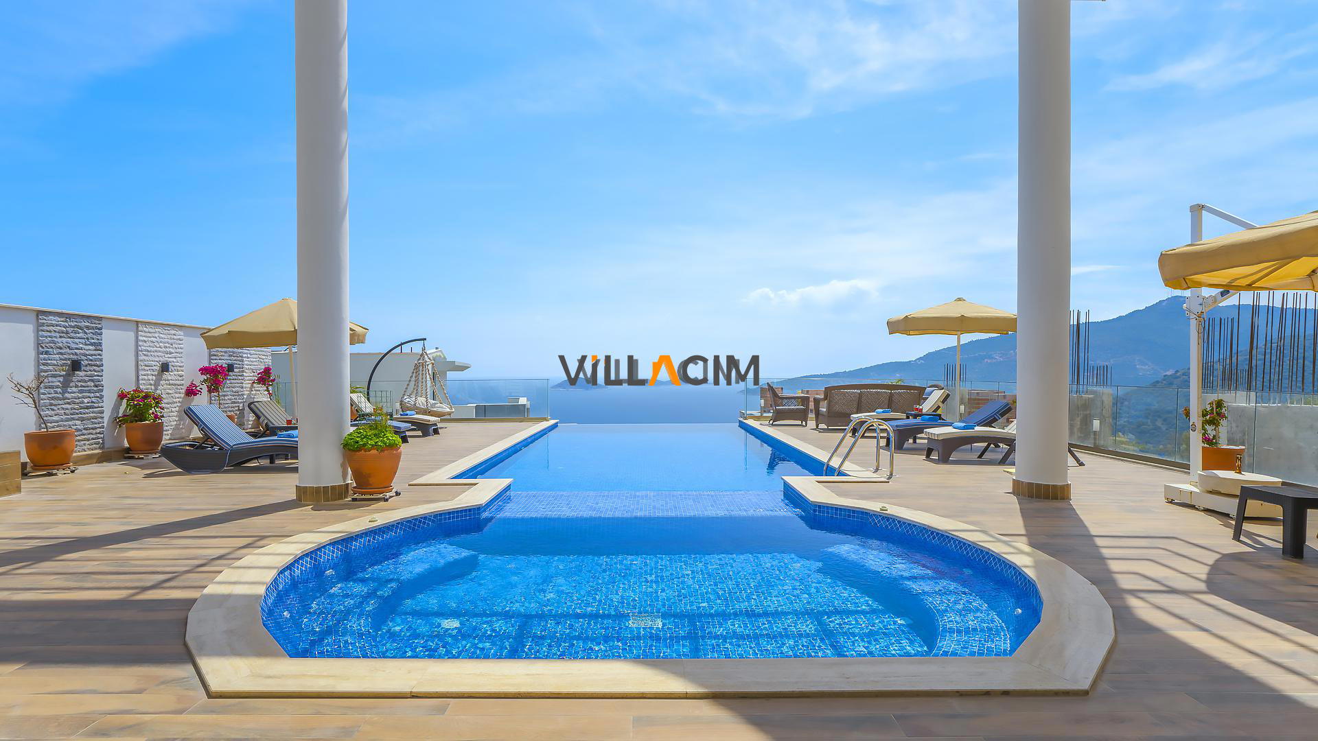 Villa Hill Side 3