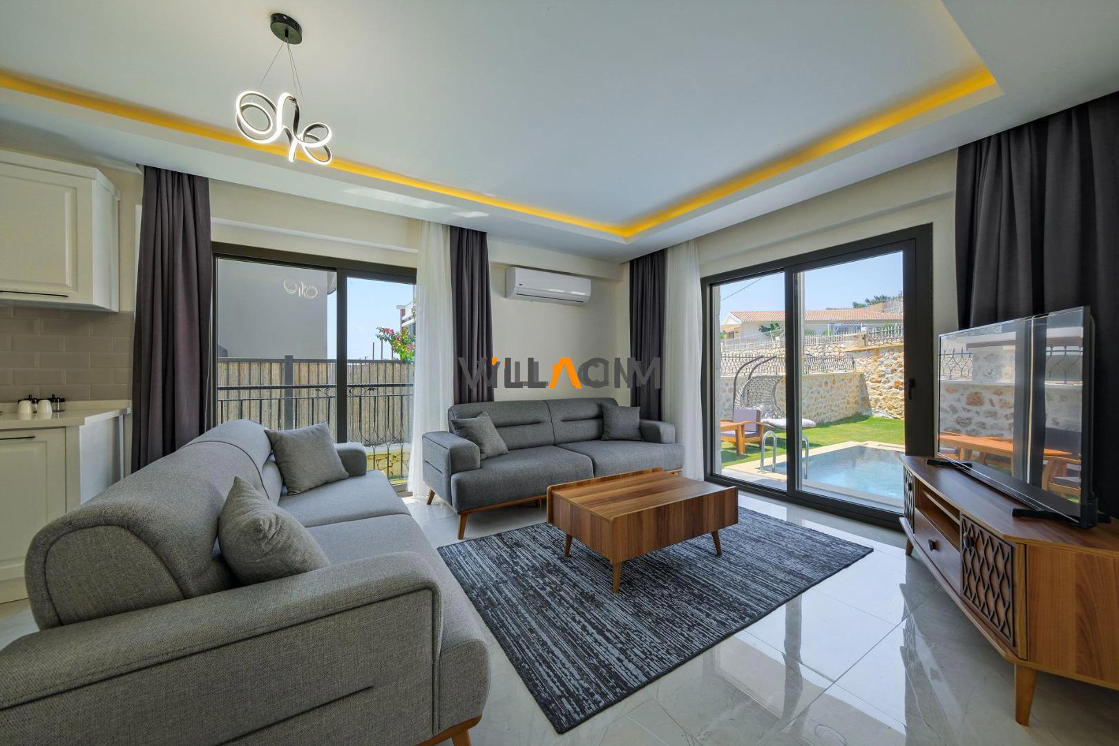 Villa Family House