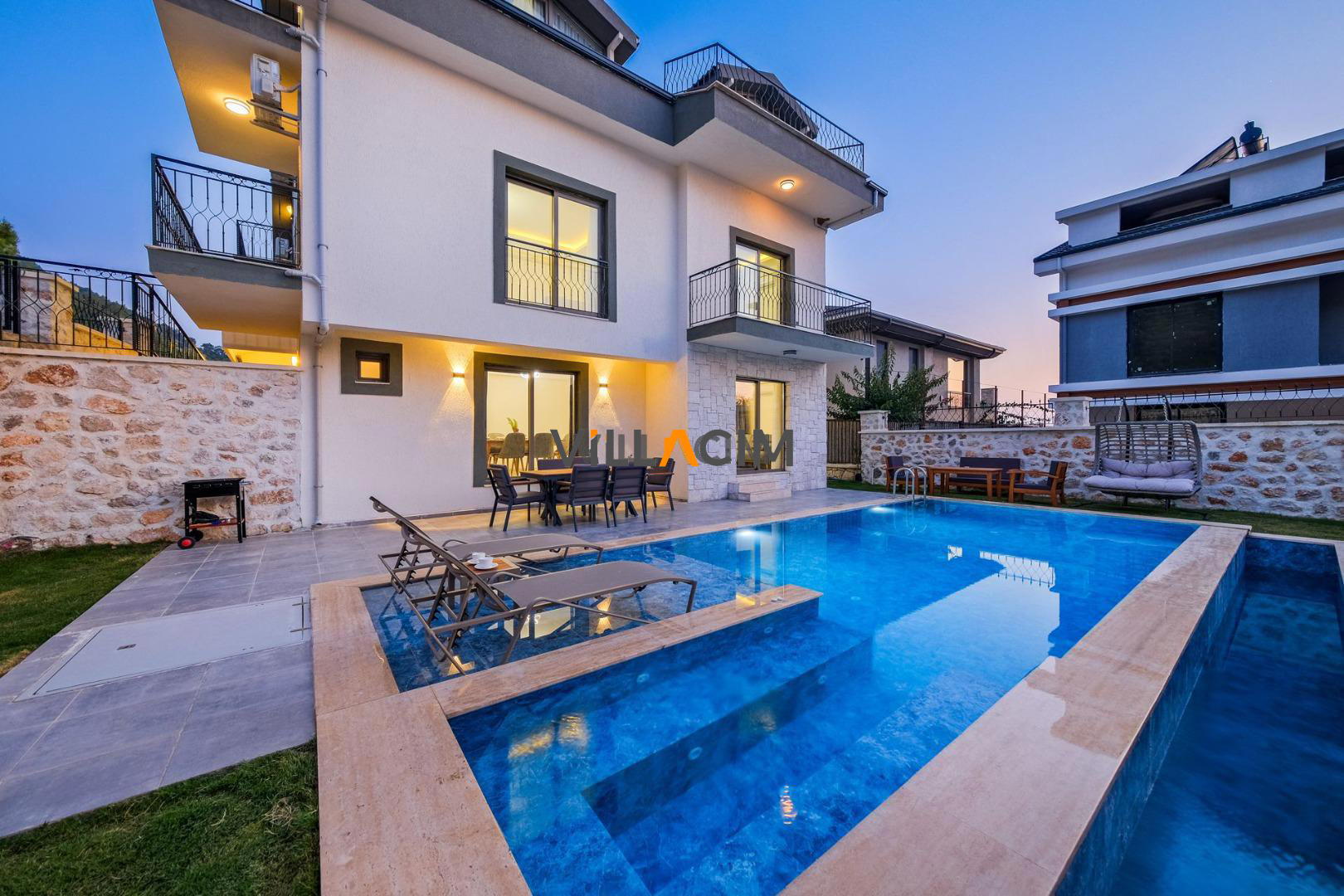 Villa Family House