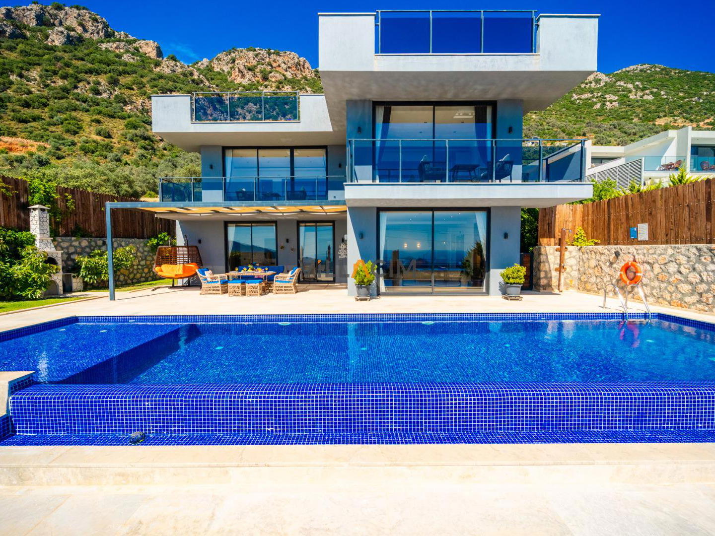 Villa Azra