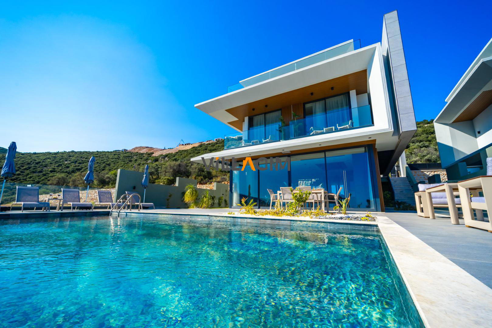 Villa Aura F