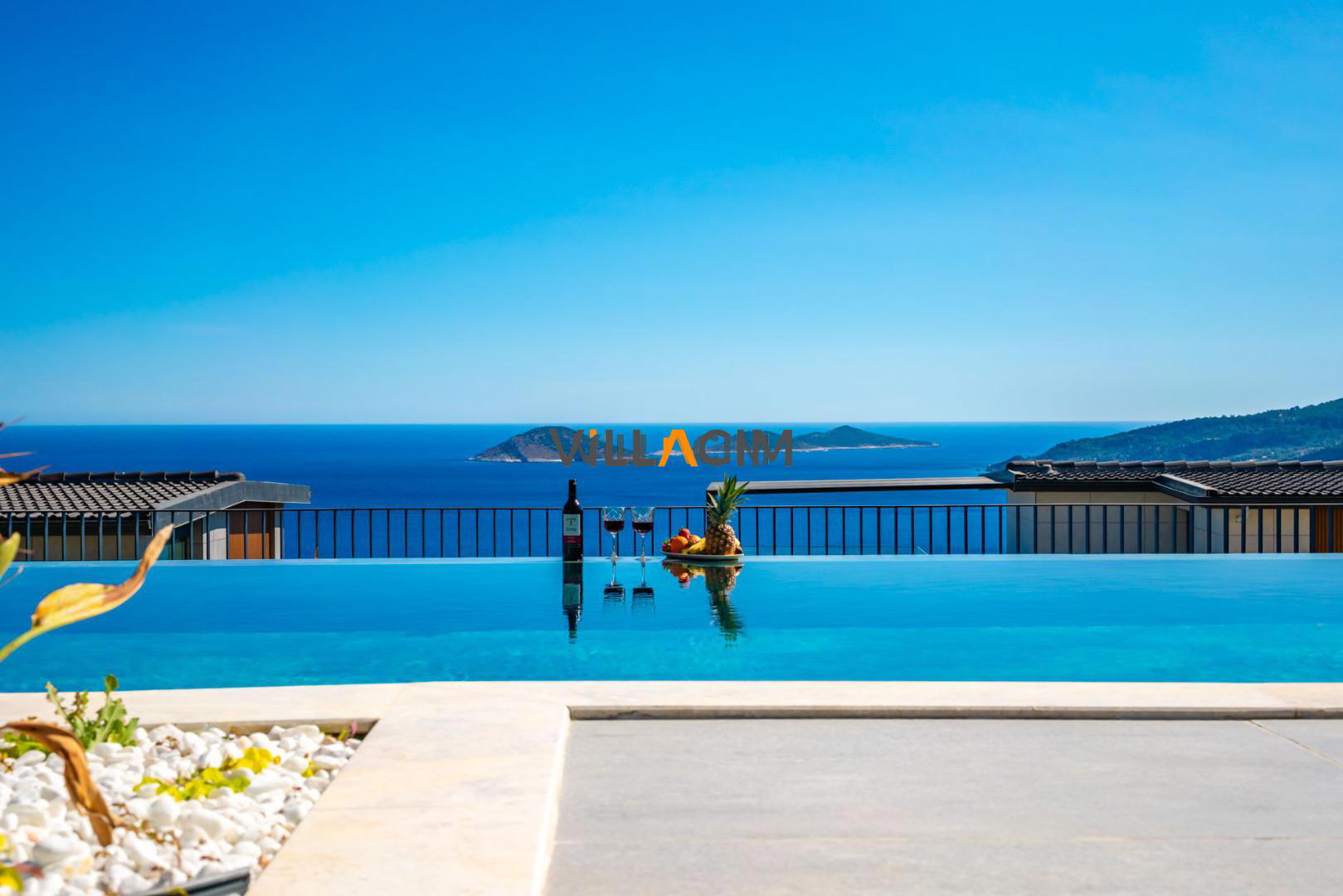 Villa Aura F