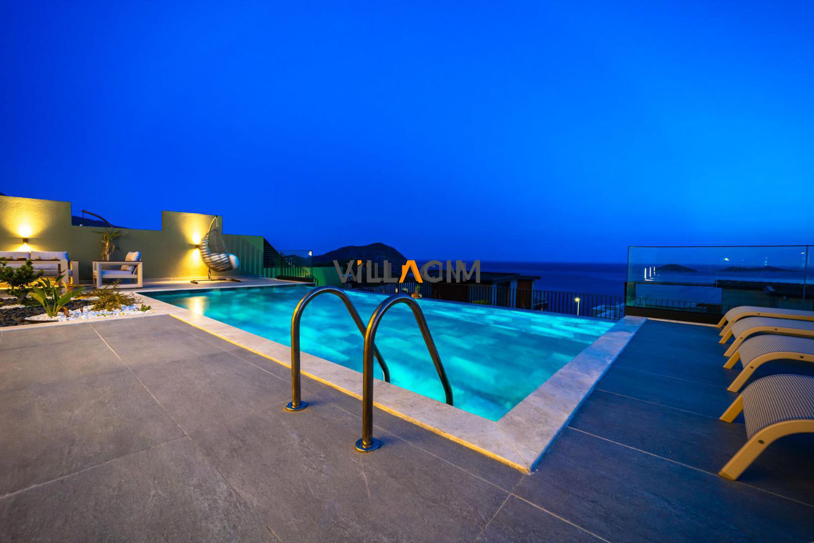 Villa Aura F