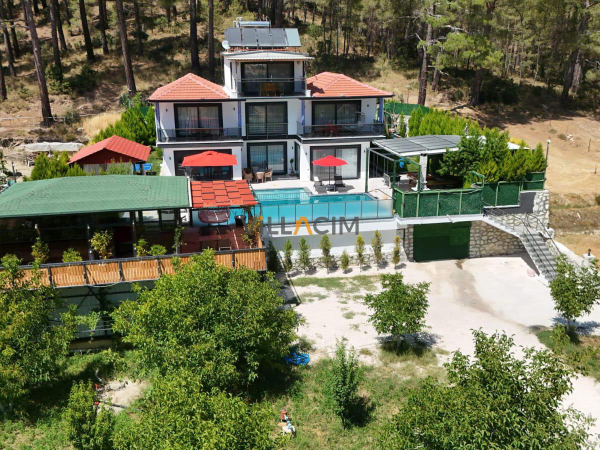 Villa Çamlıova Exclusive