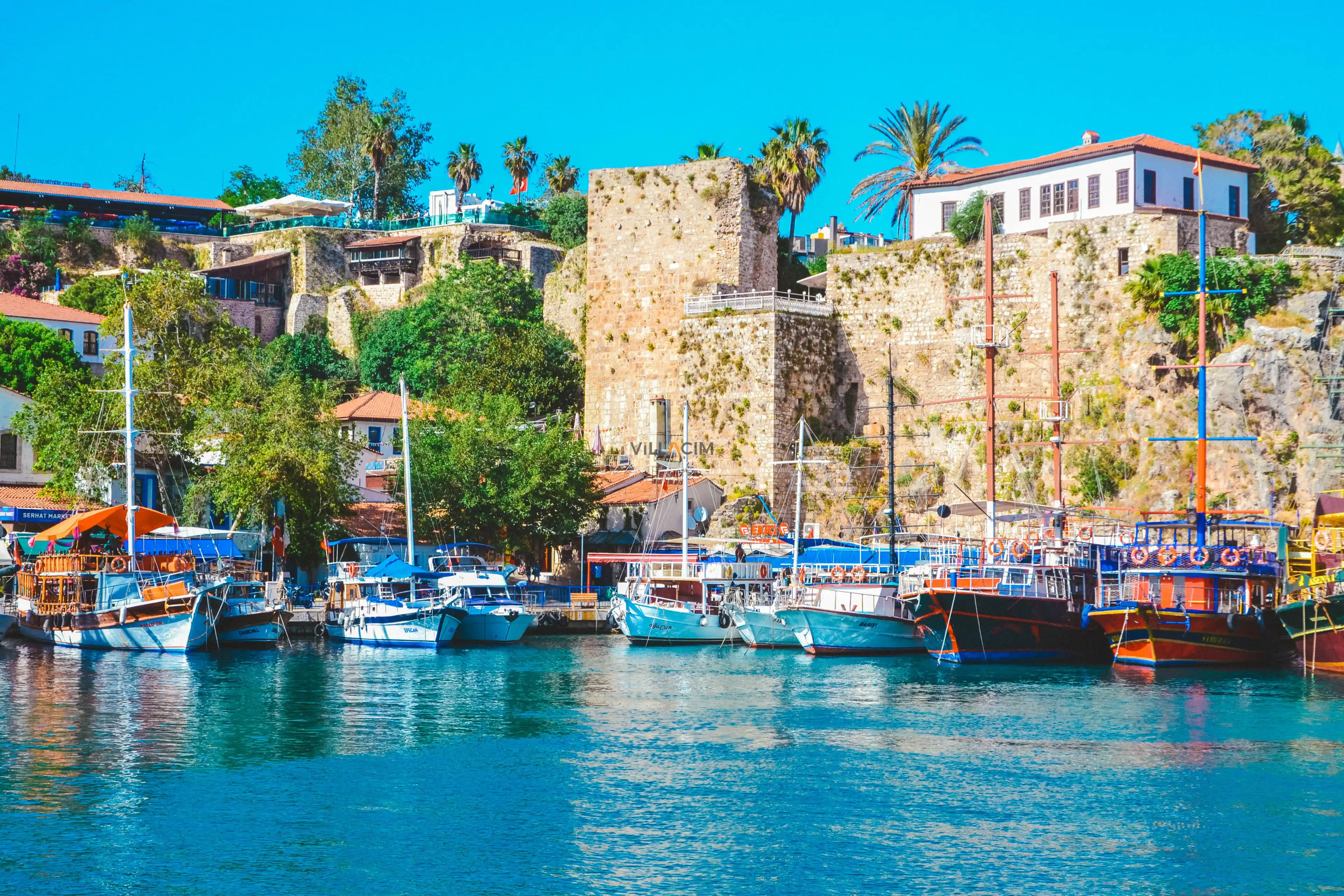 Antalya Villa Tatili Rehberi: Bölgeler, Öneriler ve İpuçları 