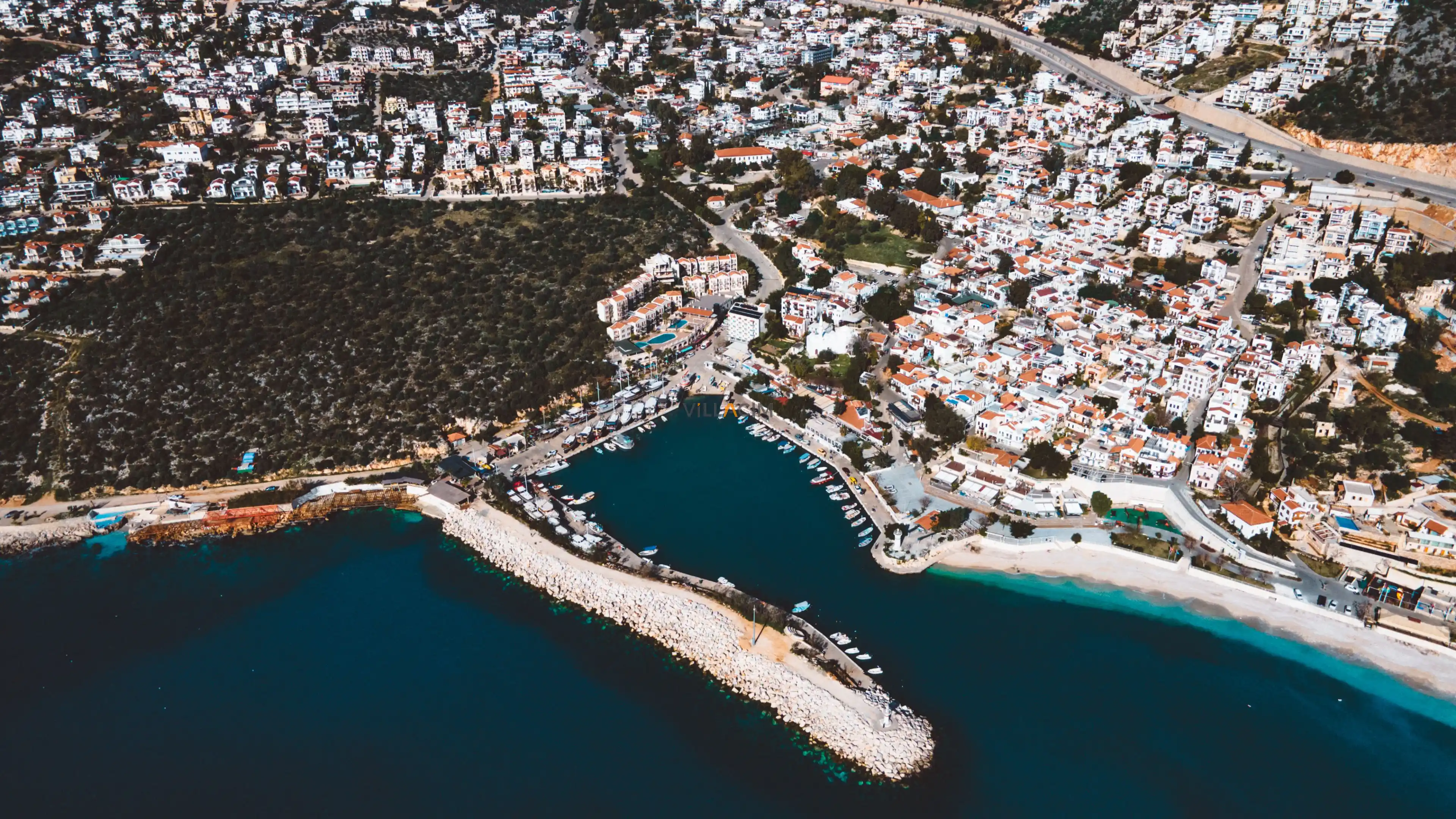 Kaş Kiralık Villa Fiyatları: Bütçenize Uygun Seçenekler