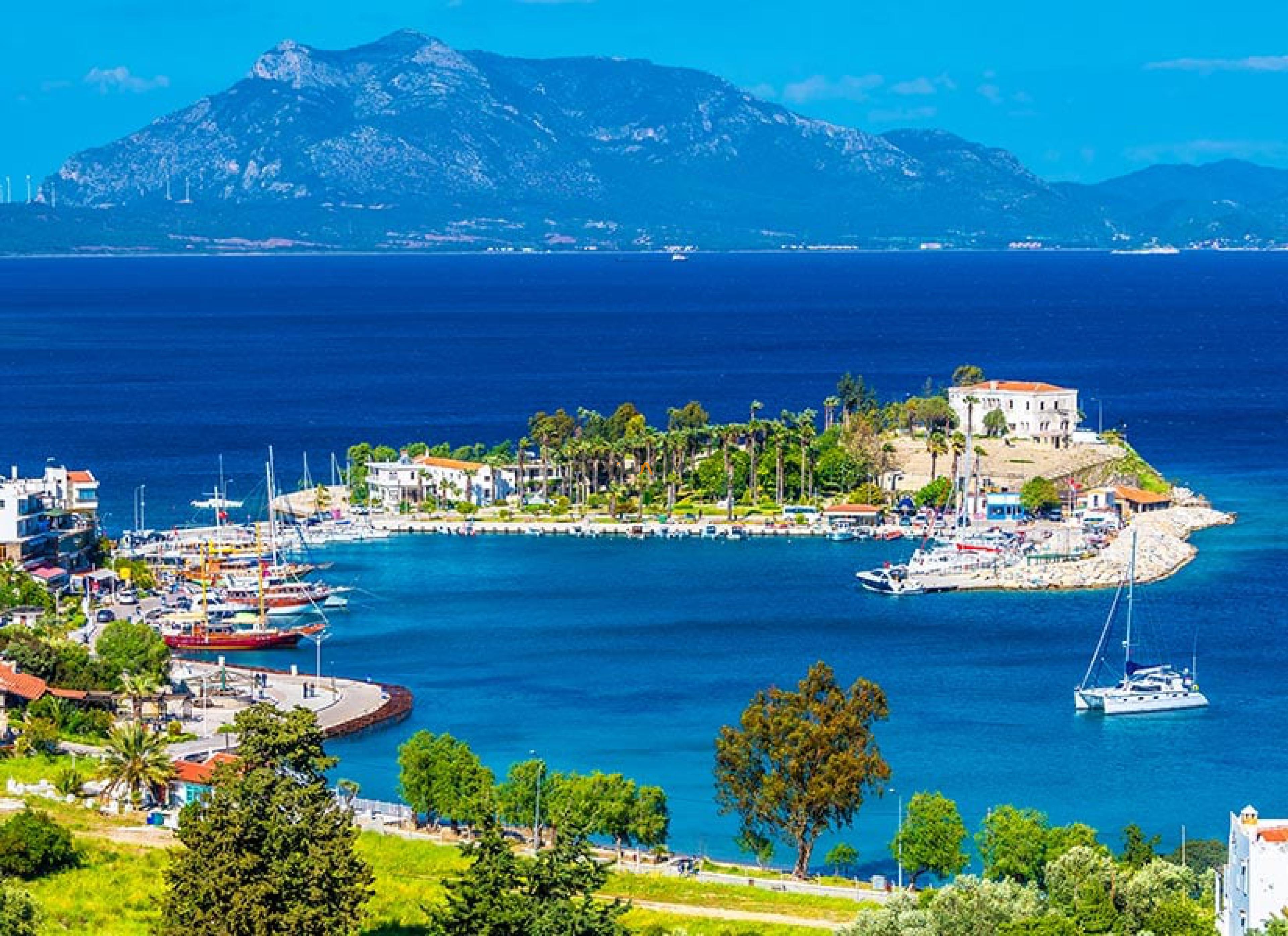Datça Yarımadası: Huzurun ve Mavinin Buluştuğu Yer! 💙🌿