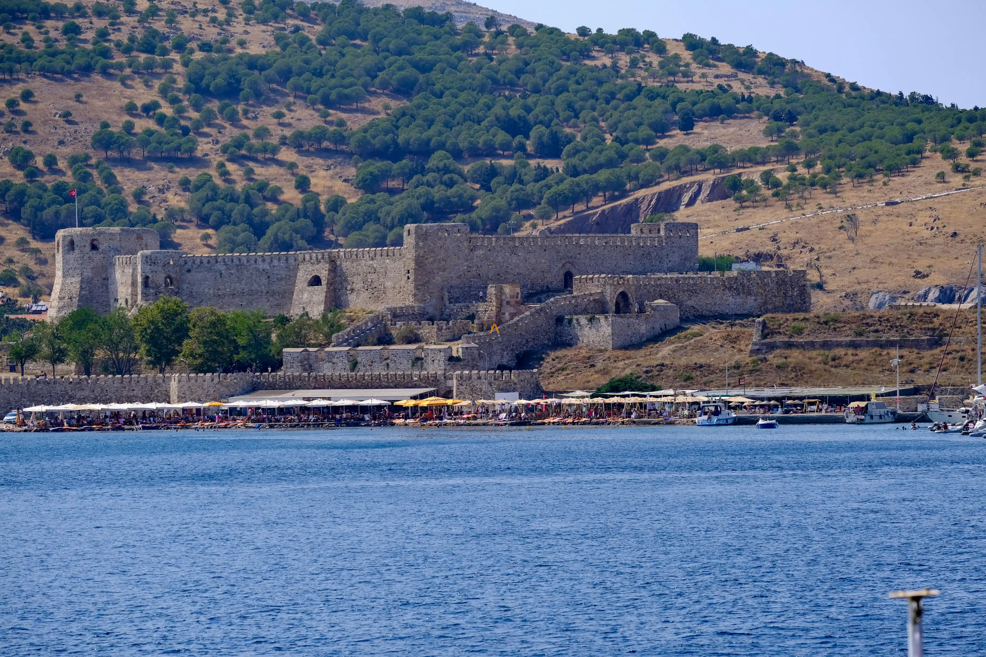 Bozcaada mı Gökçeada mı? Türkiye'nin İki Büyük Ege Adası Karşılaştırması