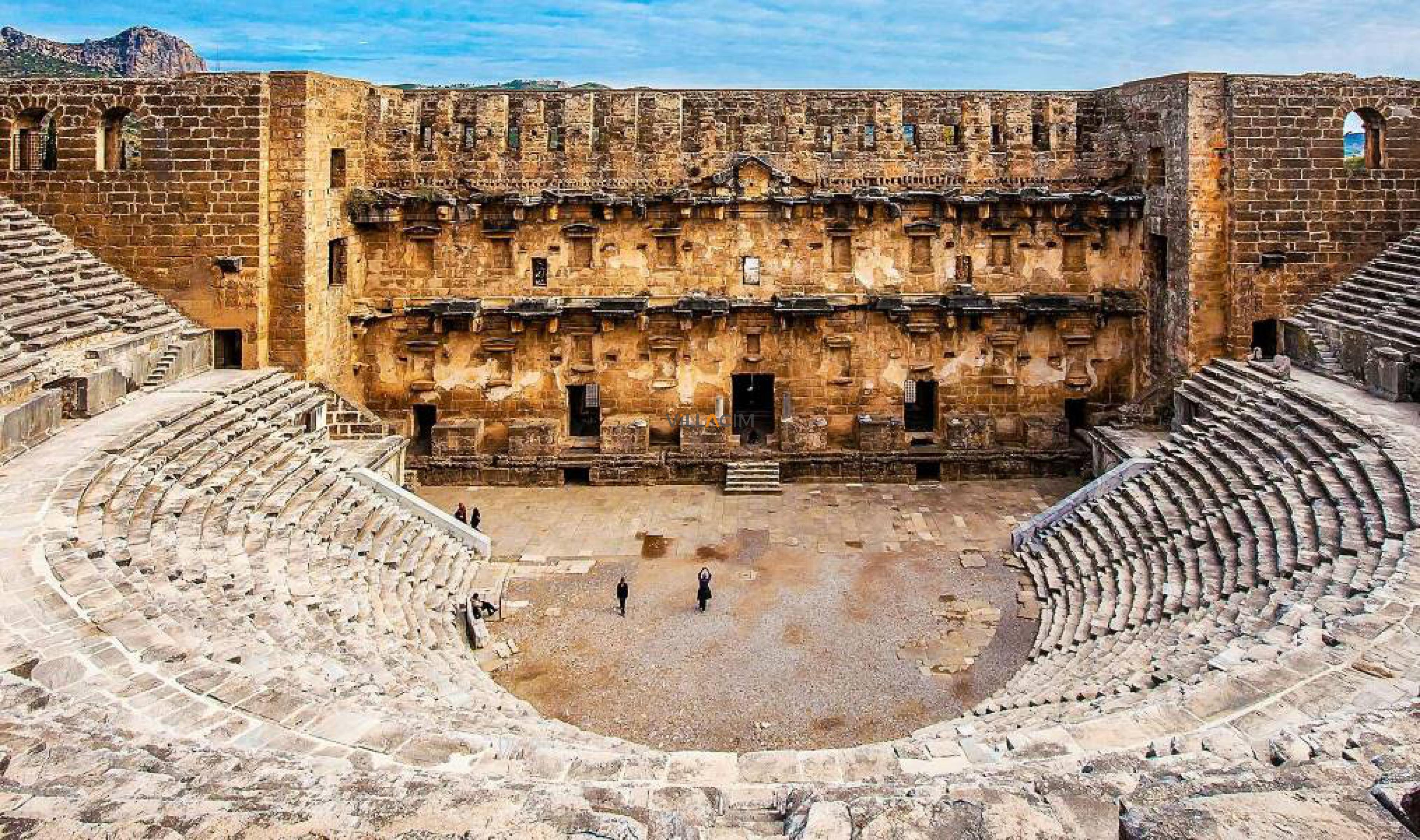 Aspendos'un Keşfedilmeyi Bekleyen Köşelerini Tanıyın