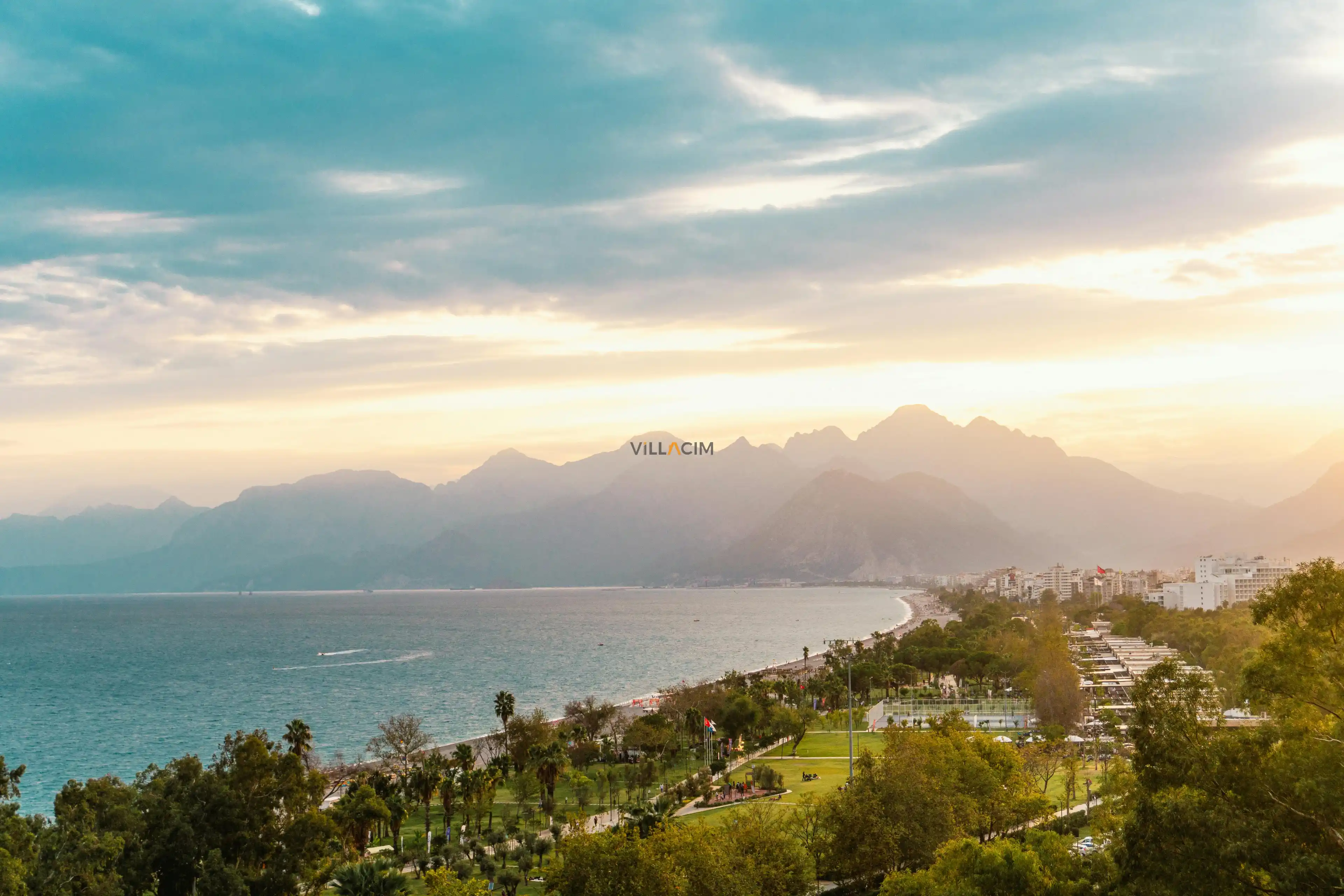 Antalya Villa Kiralama: Kemer'den Alanya'ya Bölge Rehberi