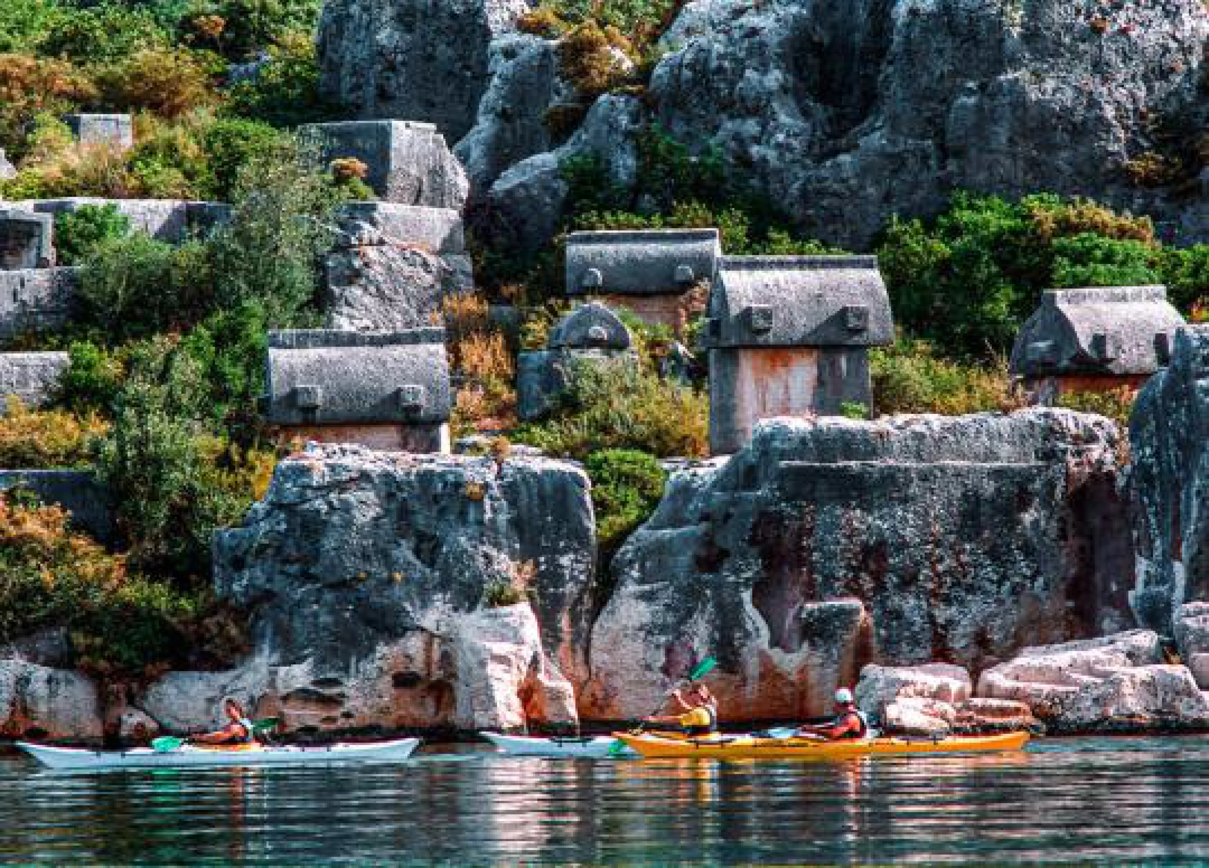 Kekova Batık Şehir ve Simena Kalesi: Efsanevi Bir Yolculuğa Hazır Olun