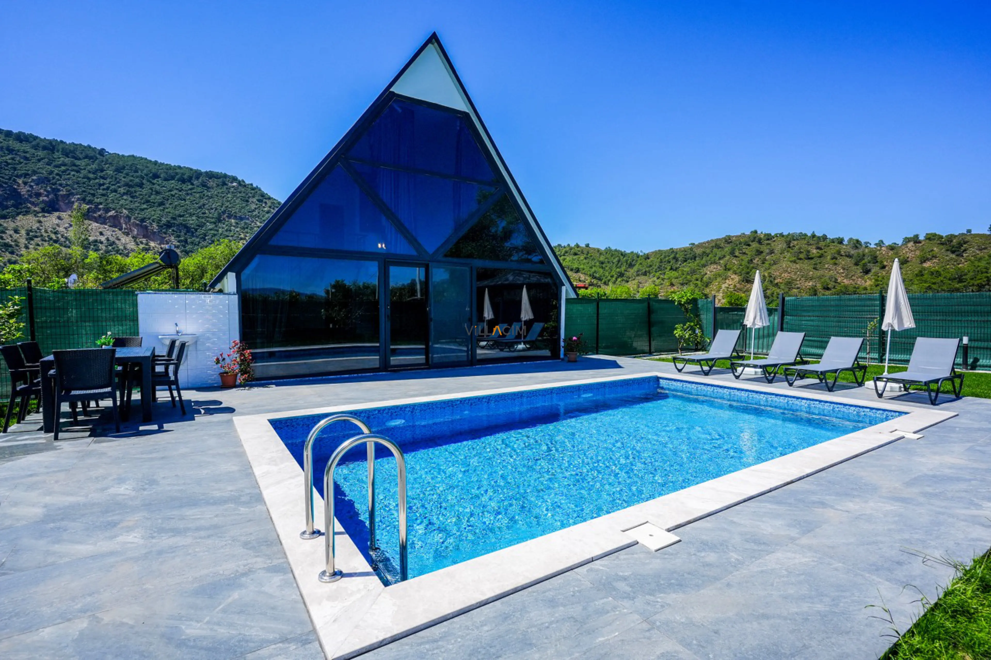 Büyük-villa-almeida11_781.jpeg