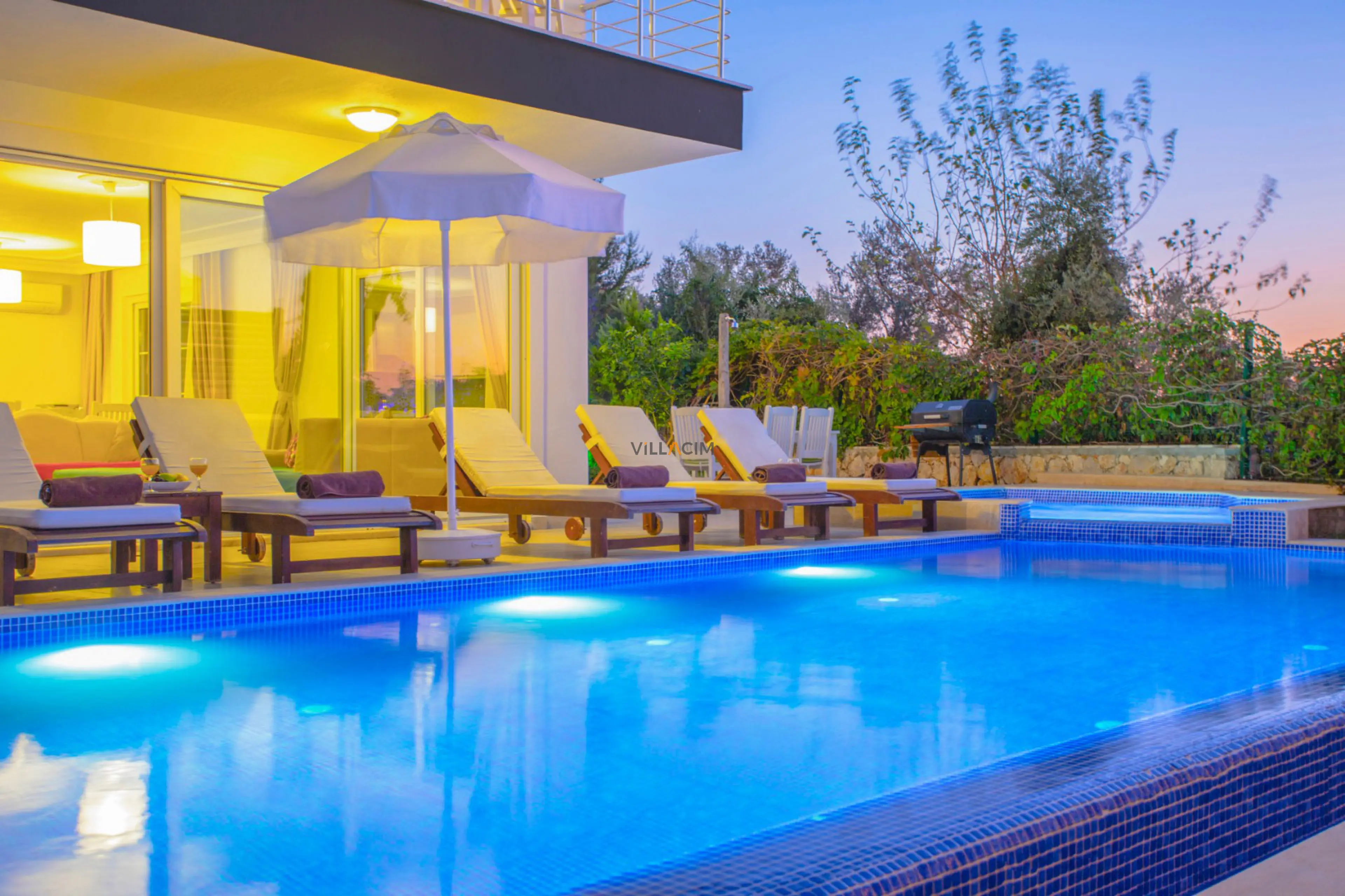 Sadem-Villa-Gece-(11)_835.jpg