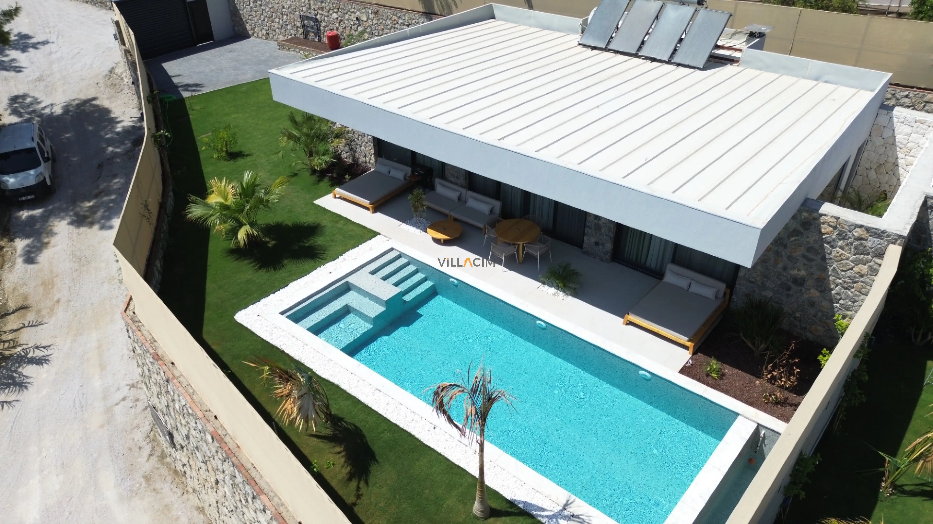 Villa-Viohouse-11_675.JPG