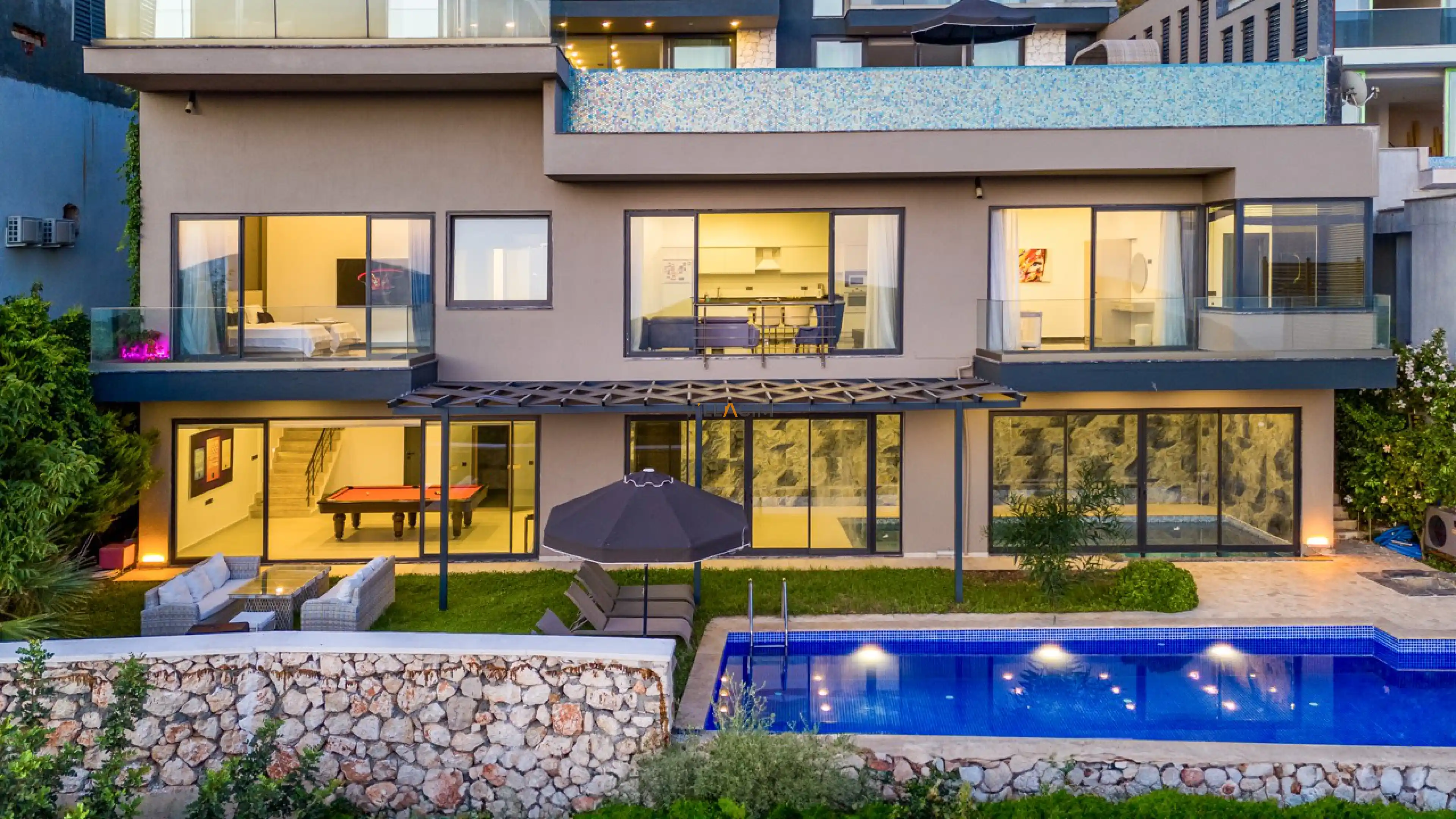 Büyük-villa-zeyno23_780.jpeg