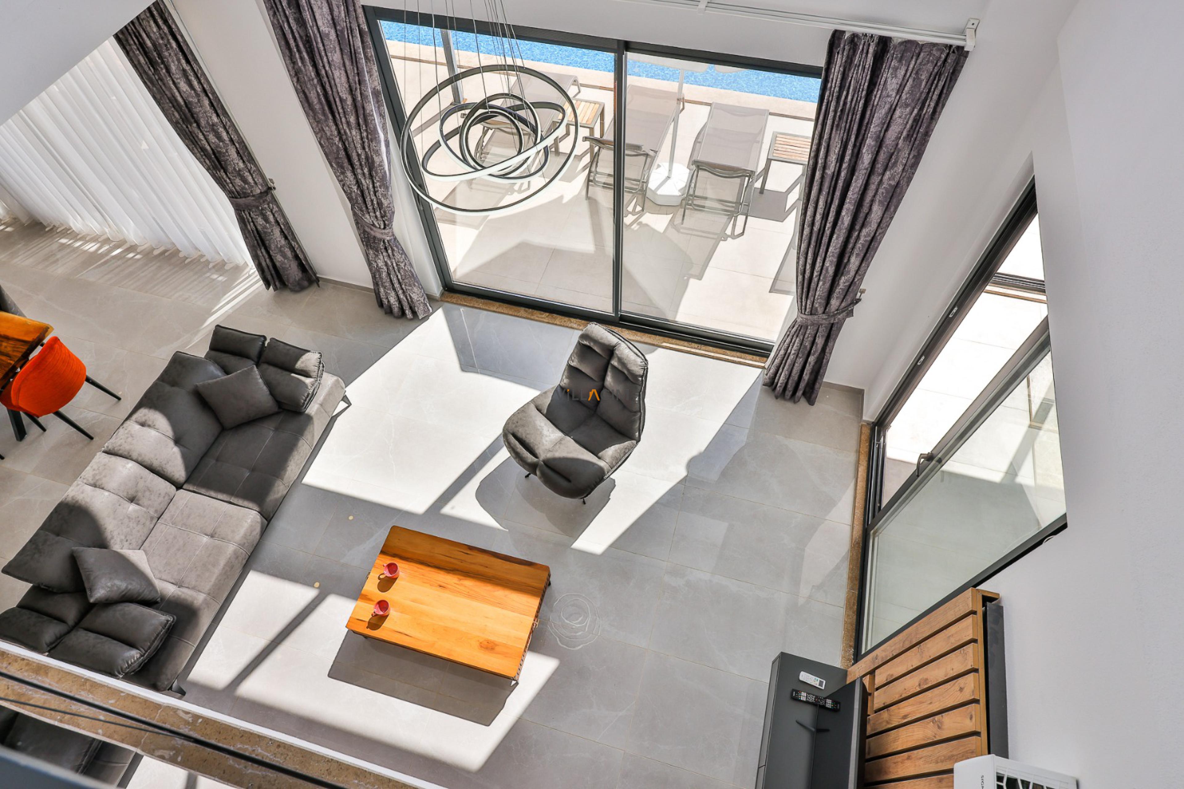 Villa-Celebrity16_451.jpg