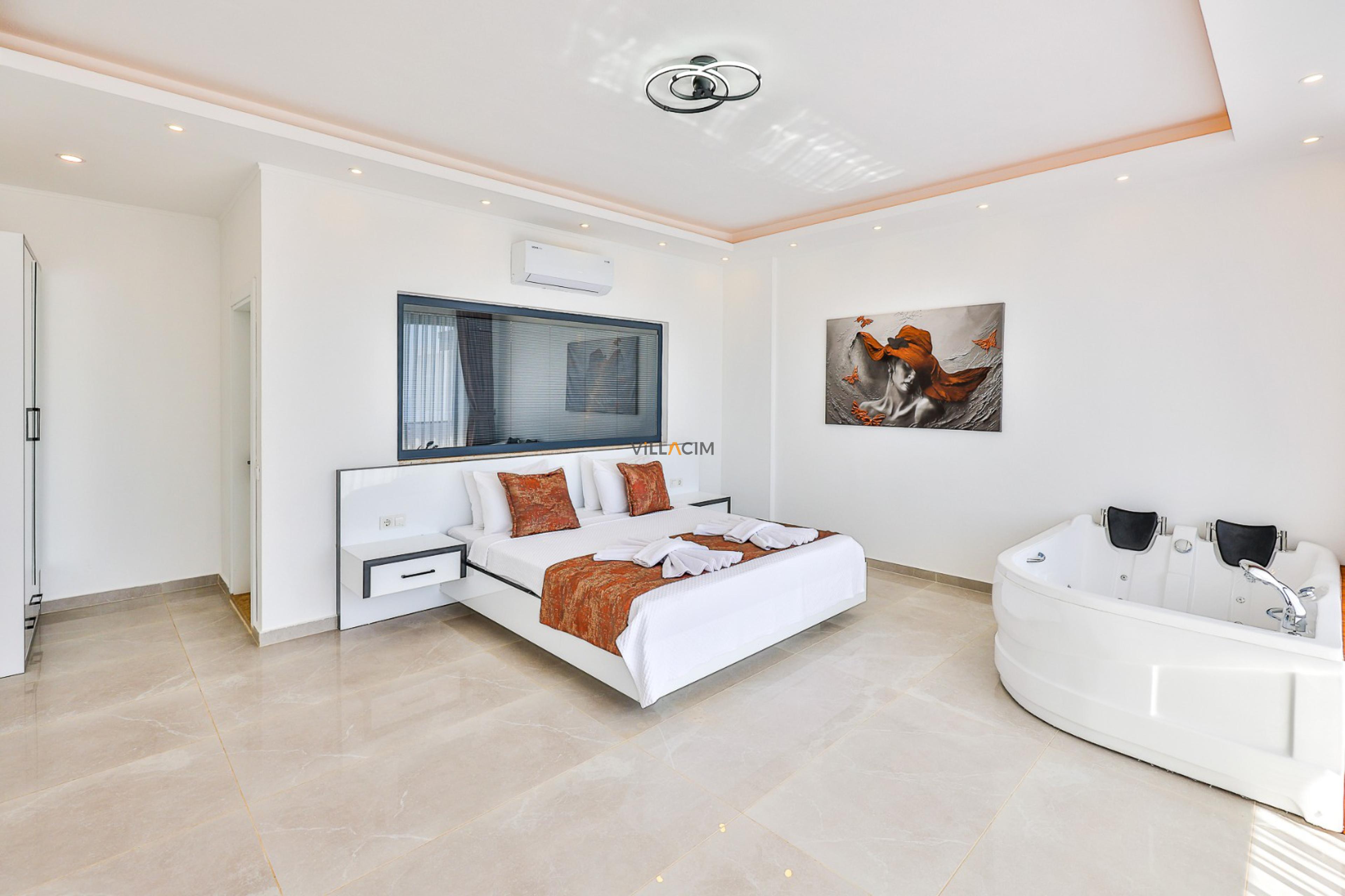 Villa-Celebrity29_525.jpg