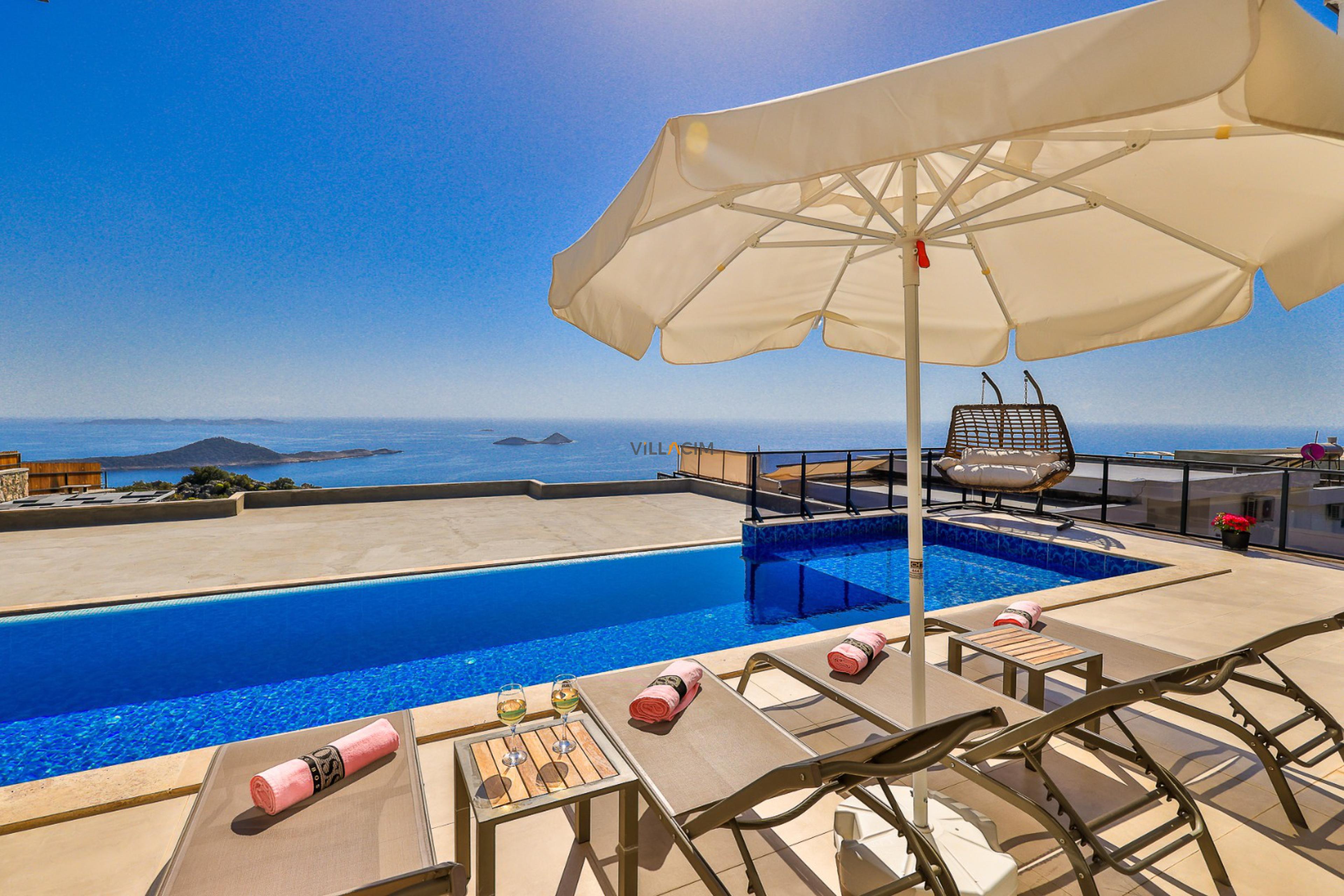 Villa-Celebrity39_229.jpg