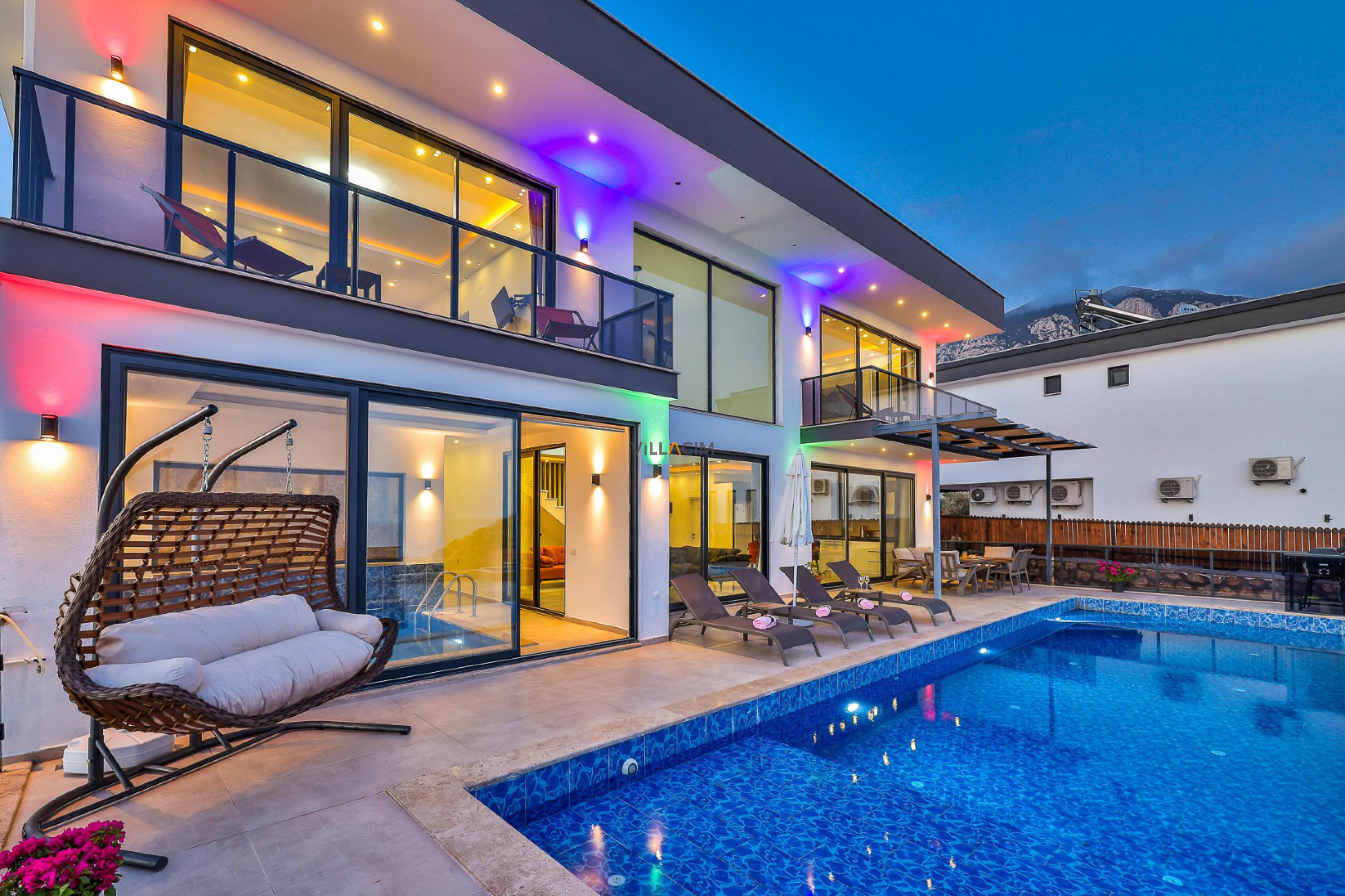 Villa-Celebrity50_524.jpg