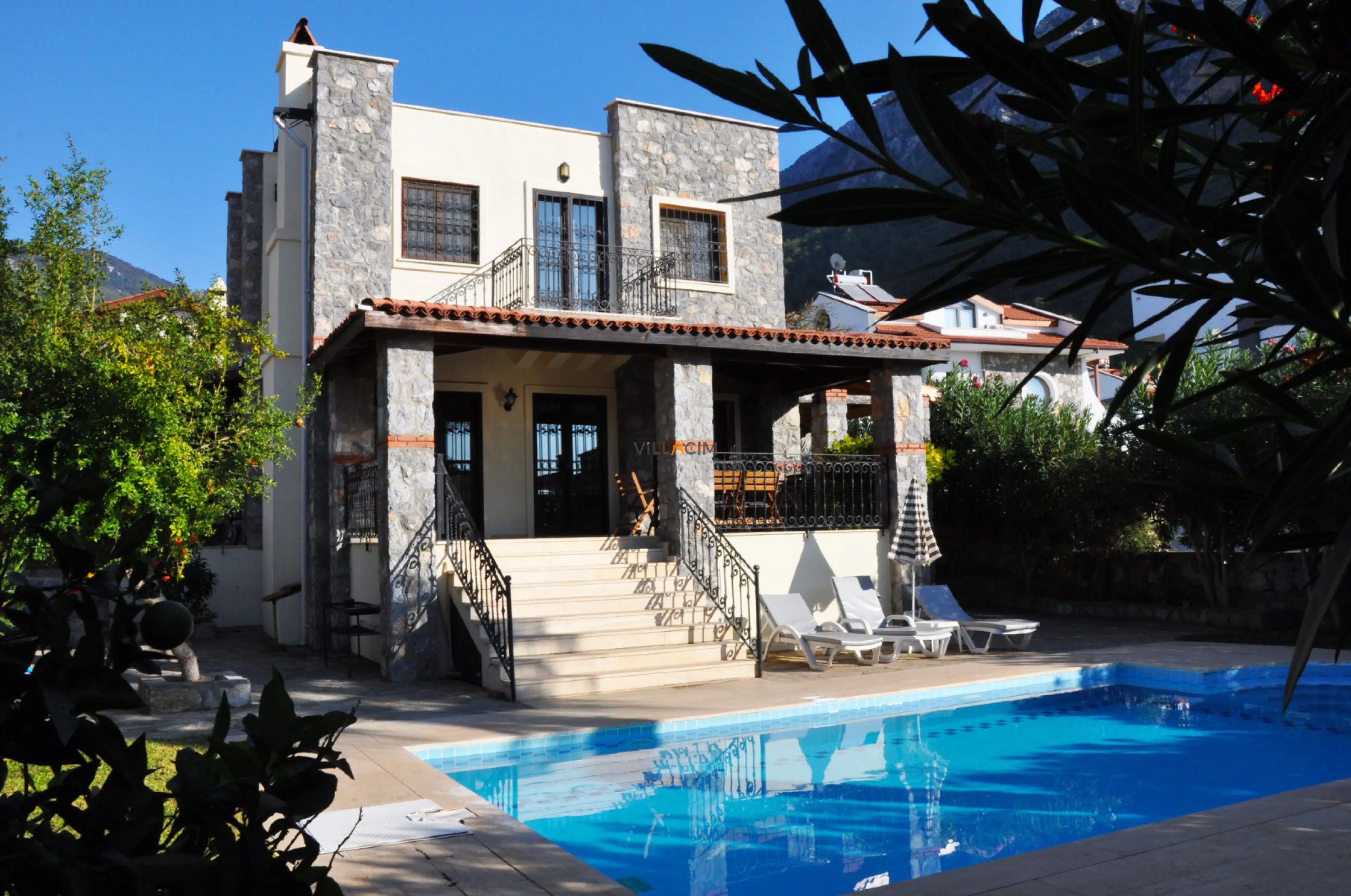Villa-Olive-11_78.jpg