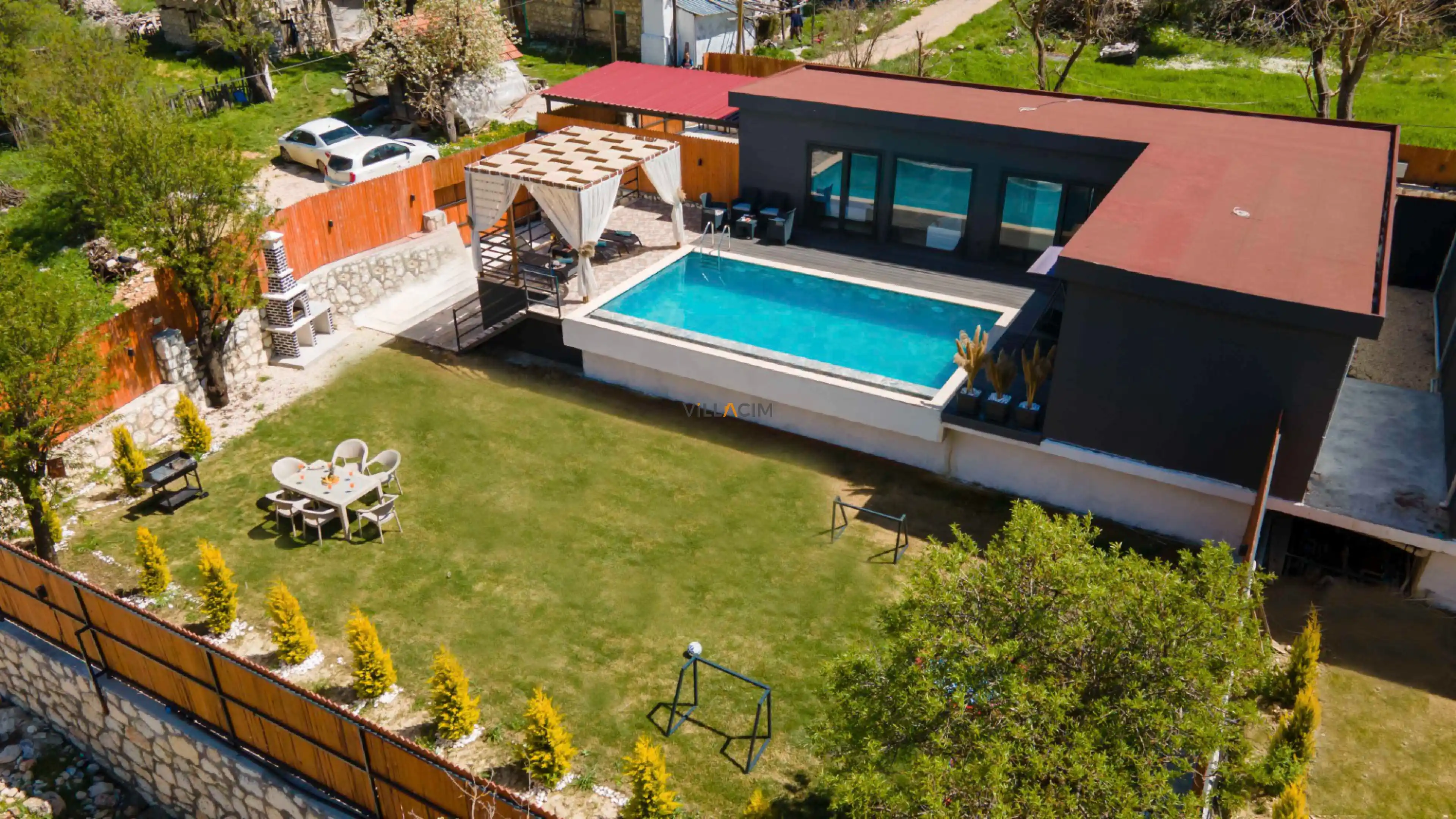 Villa-zimra2_689.jpg