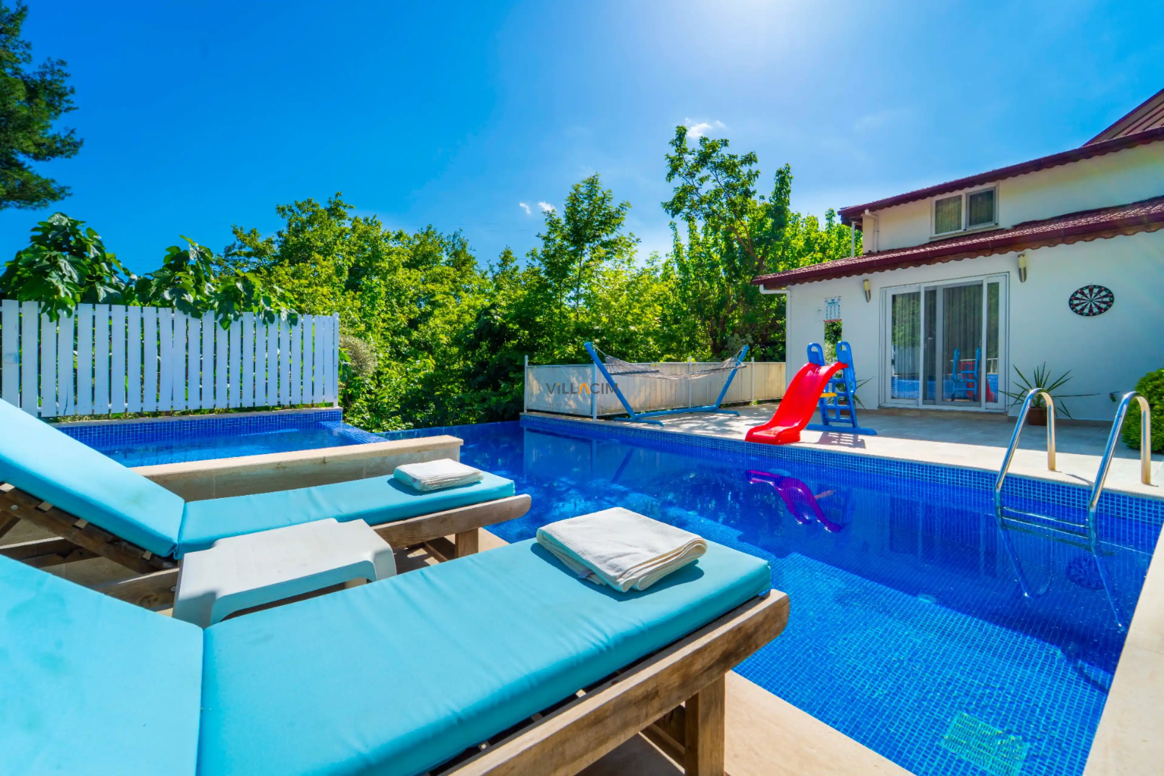 villa-Mehmet-Tüzer-Botanik-10_417.jpeg