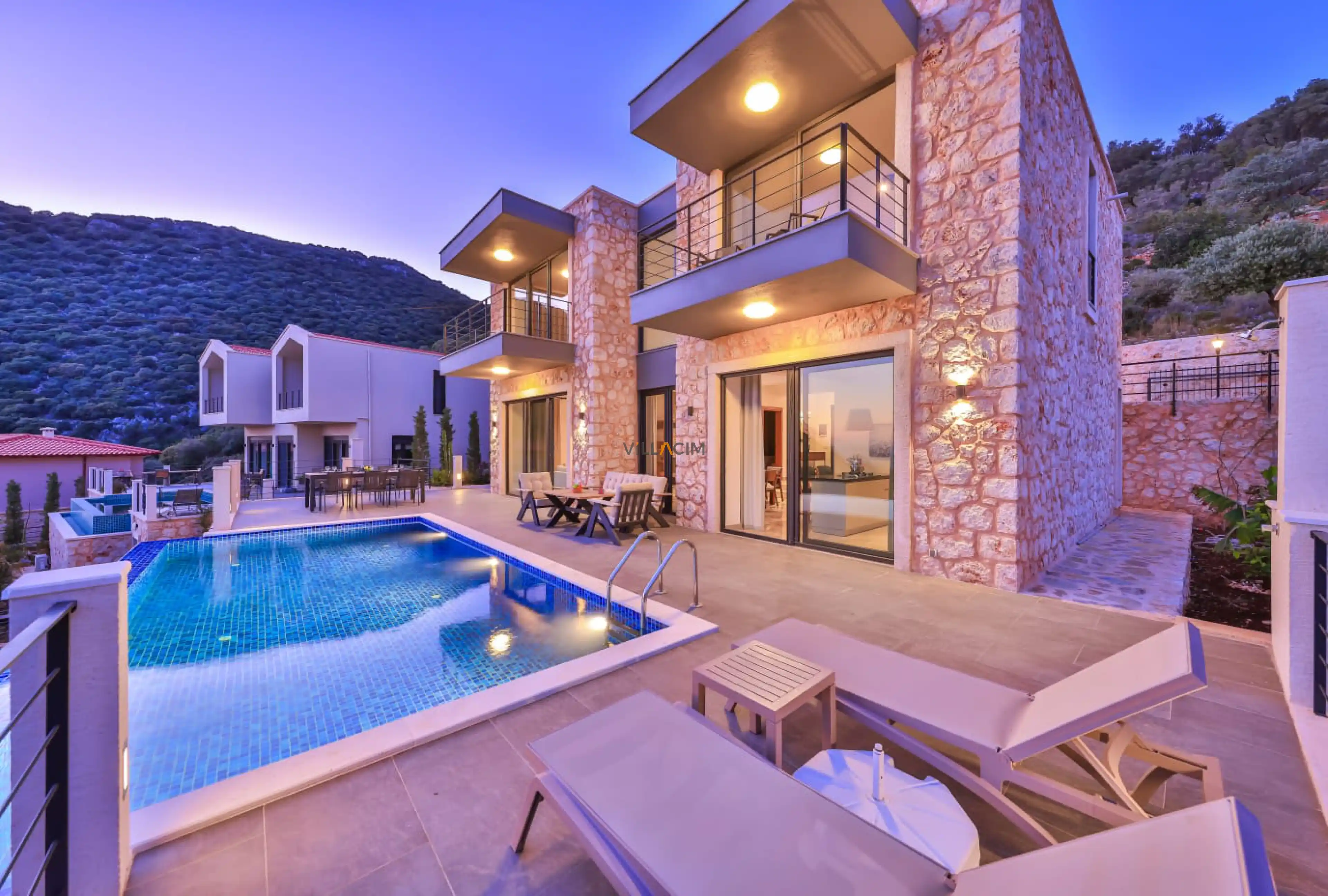 villa-blues-48_916.jpg
