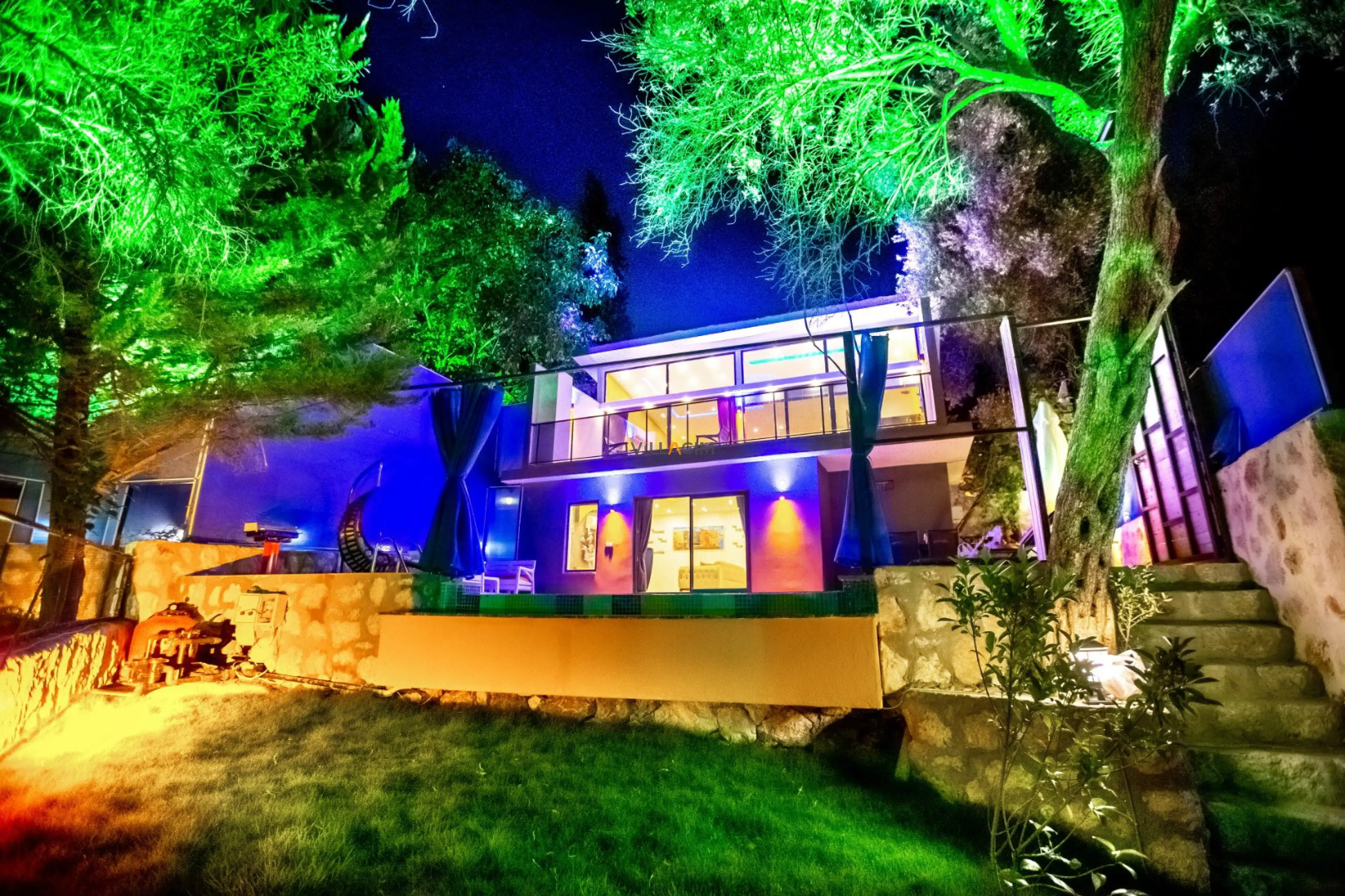 villa-cerenimo-3_1920x1280_300.jpg